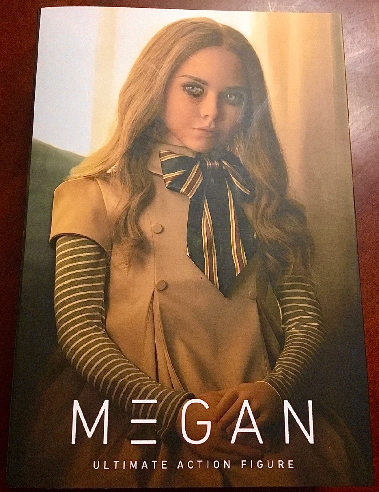 NECA M3GAN (Megan) - Ultimate ActionFigure - 7\