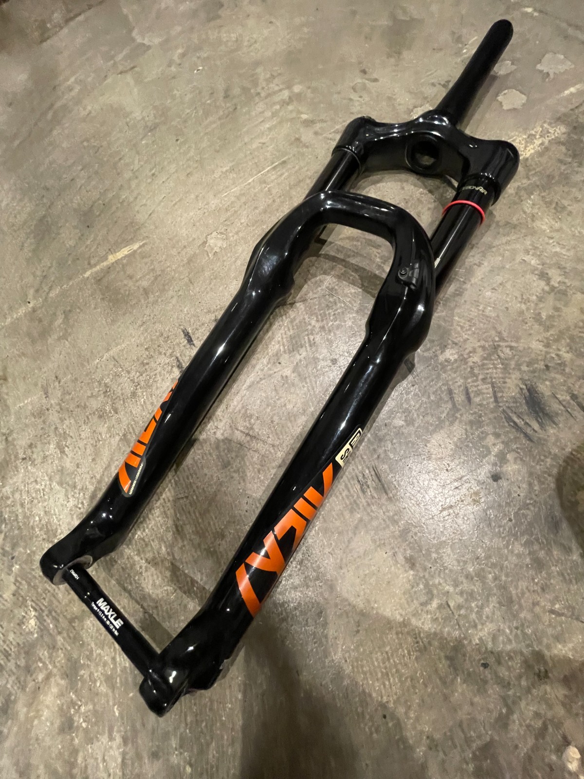 Rock Shox Lyrik 29 Fork, Currenty 150mm (160mm) from 2021 Santa Cruz Hightower