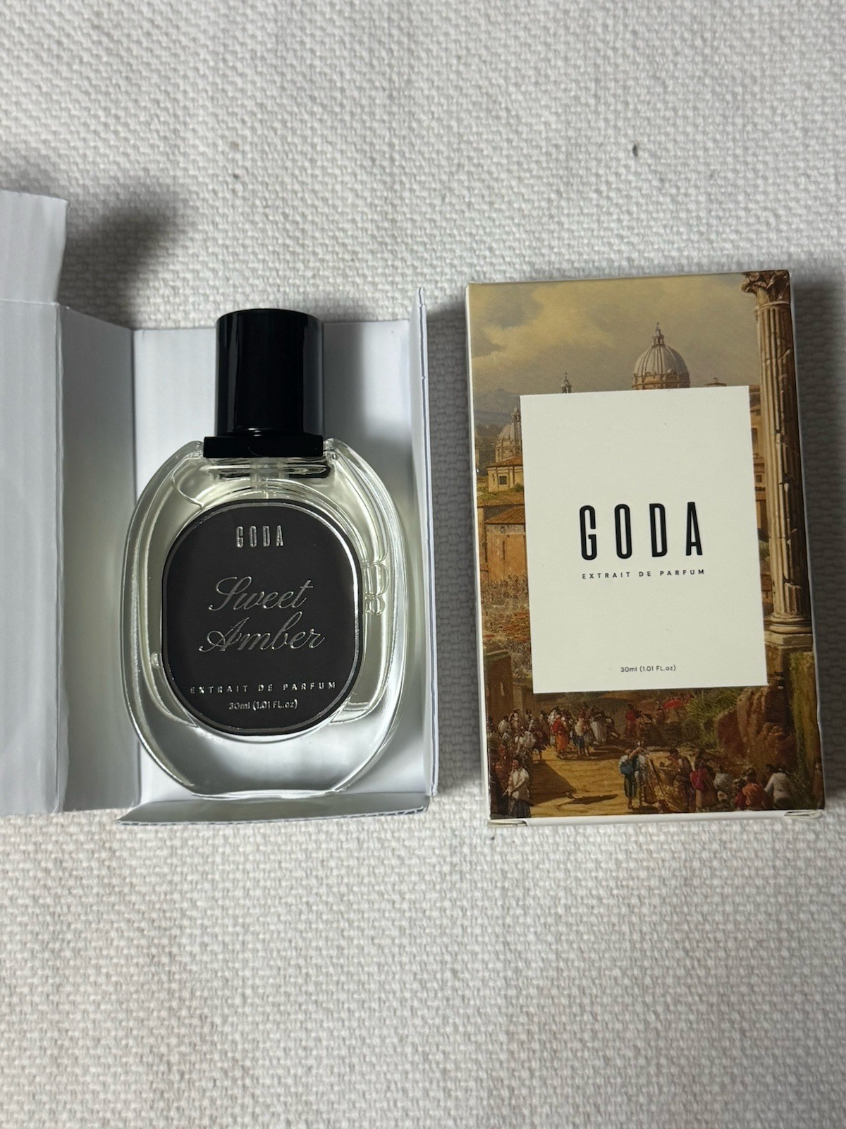 GODA Sweet Amber  Extrait de Parfum Spray, 30 ml 1.0 fl oz