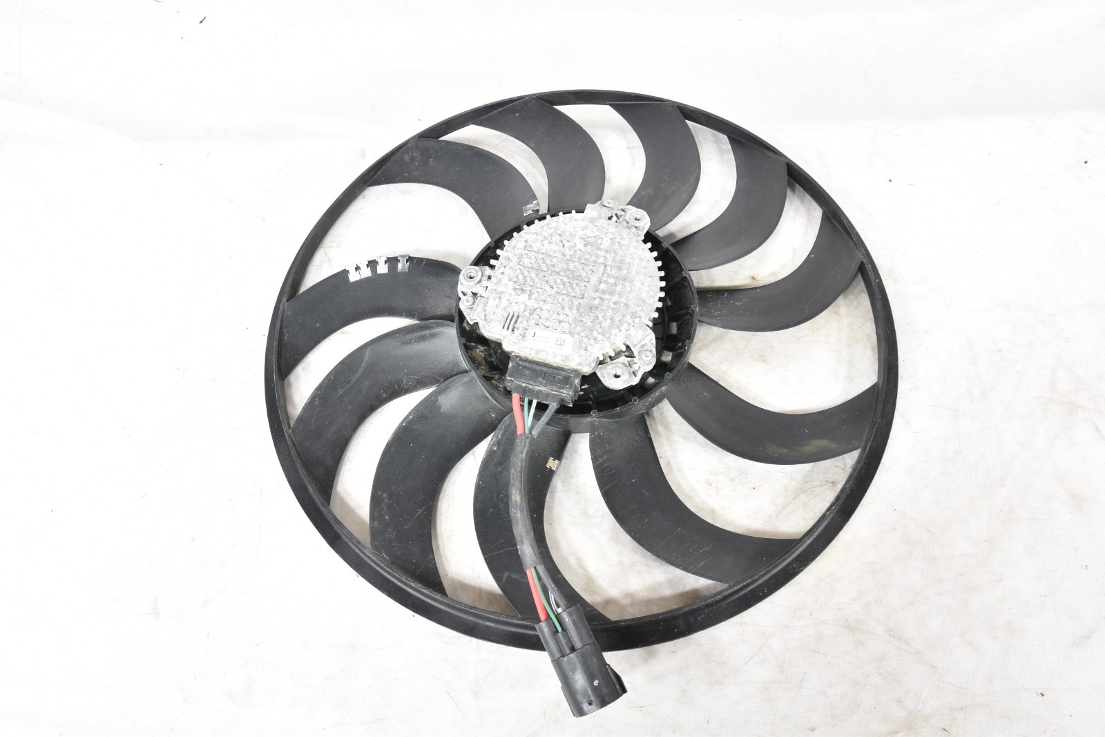2017-2025 Jaguar F Pace Front Electric Cooling Fan Motor 47K Miles Genuine OEM
