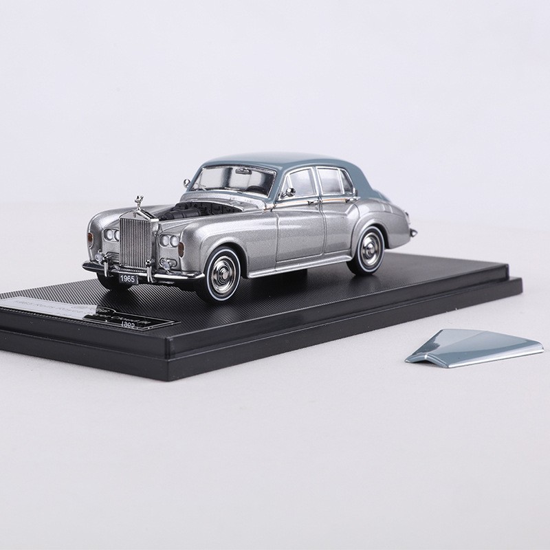 GFCC 1:64 1965 Rolls-Royce Silver Cloud III Vintage Diecast Model Car Collection