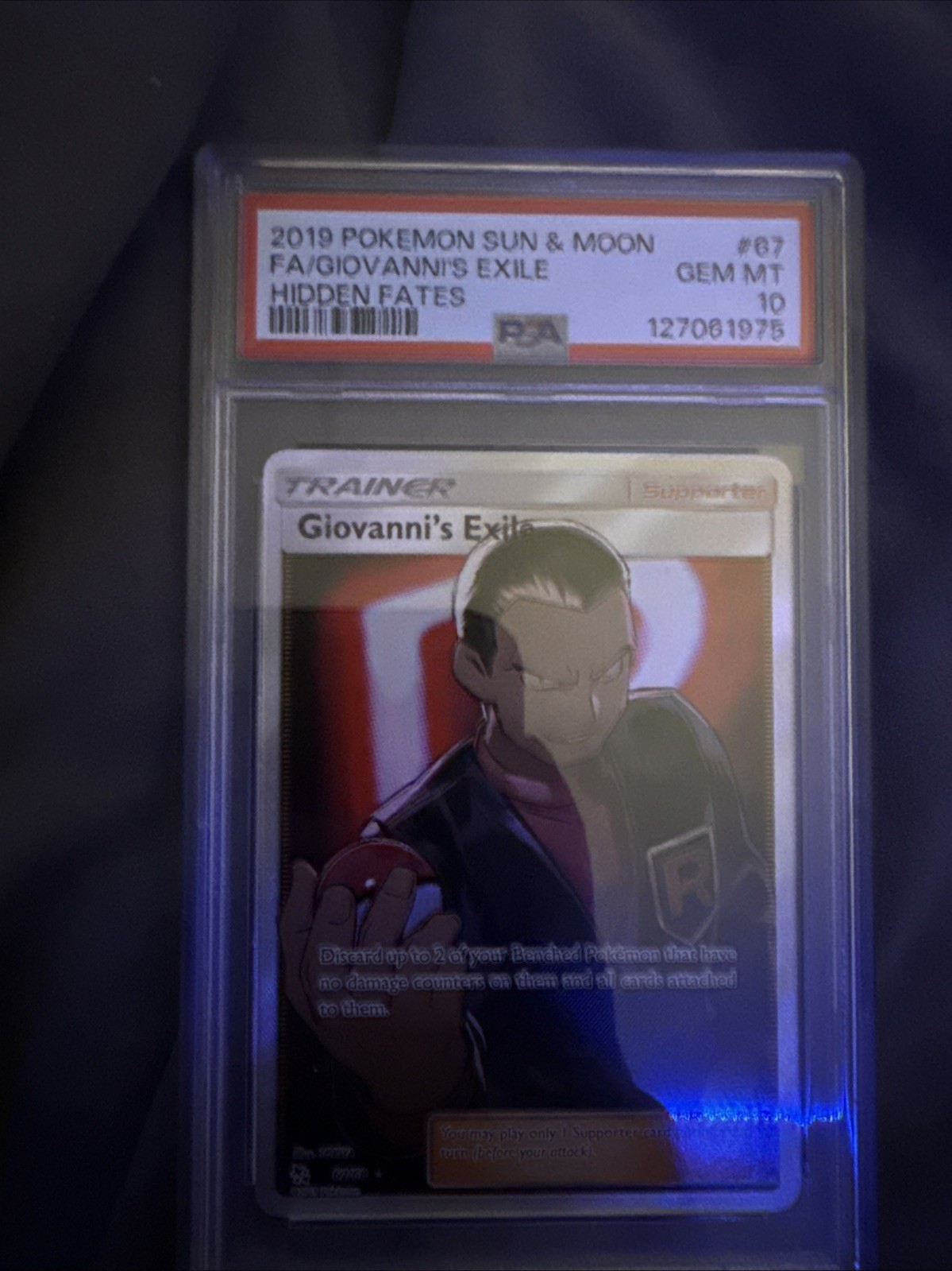 Pokémon TCG Giovanni\'s Exile Full Art Ultra Rare Trainer 67/68 Hidden Fates