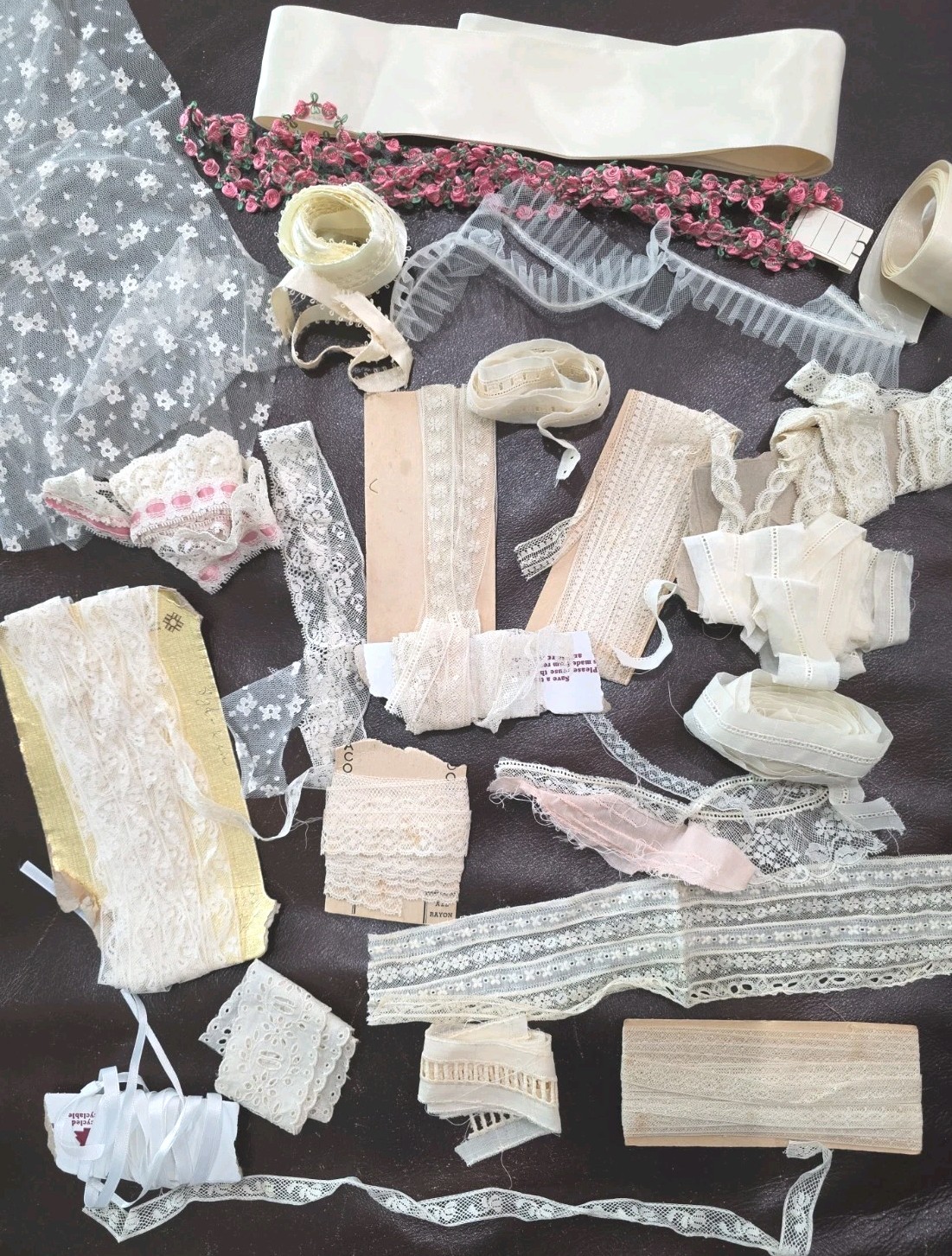 French Hand Sewing  INSERTION LACE Heirloom Sewing Smocking Ribbon Child Vintage