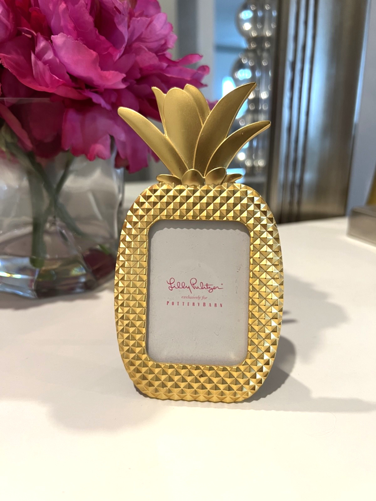 LILLY PULITZER PINEAPPLE GOLD METAL PHOTO PICTURE MINI FRAME *LIMITED EDITION*