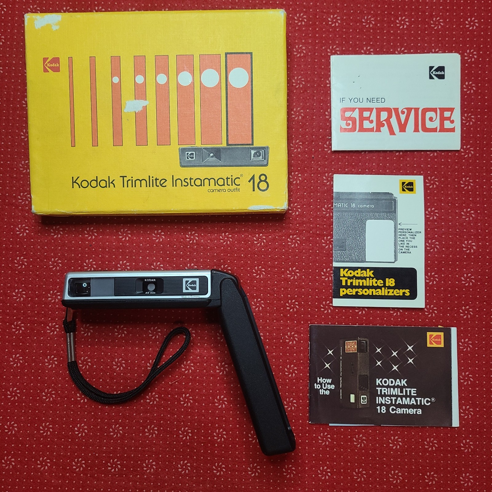 Vintage Kodak Trimlite Instamatic 18 Camera Outfit Complete Box Manuals 110 Film