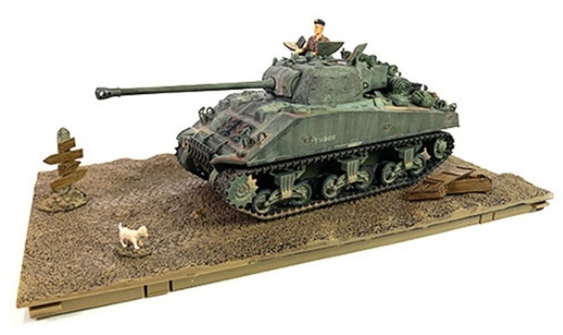 Forces of Valor 1:32 British M4A4 Sherman Firefly Mk. Vc Medium Tank, FOV801036A