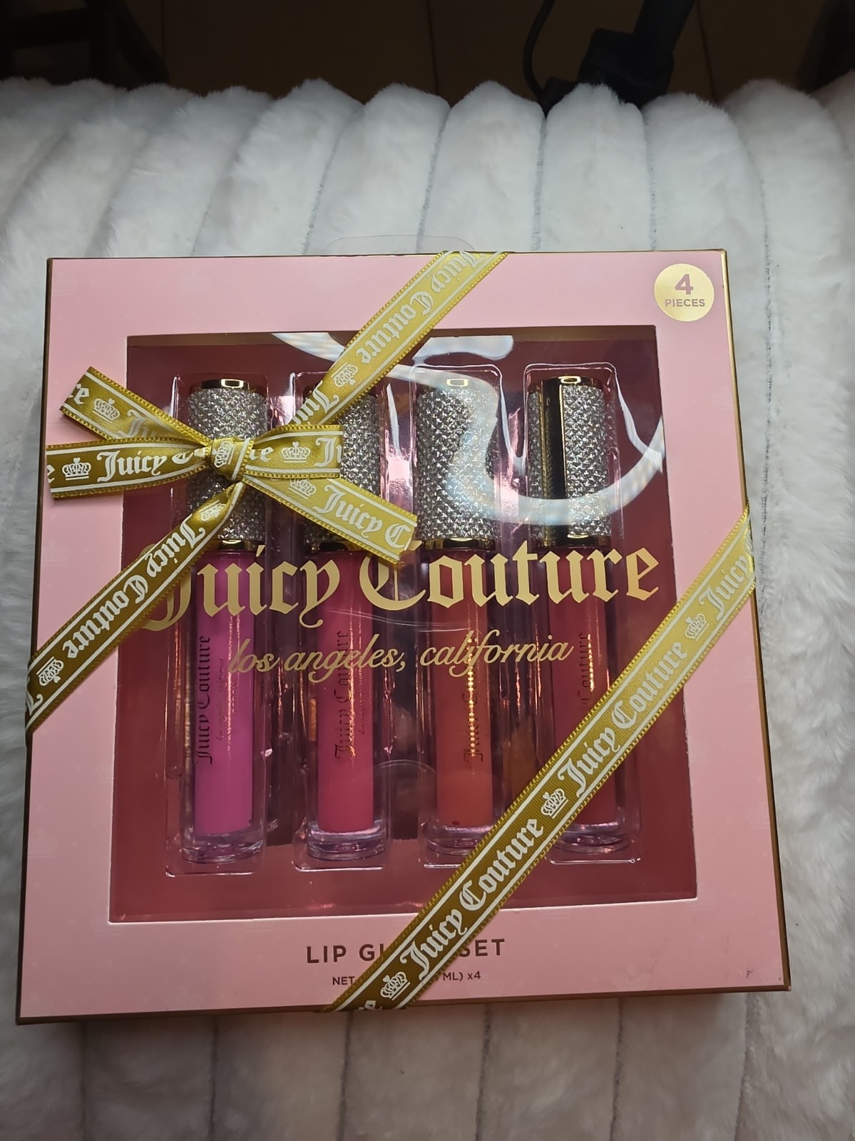 Juicy Couture 4-Piece Luxurious Lip Gloss Set Rhinestone Caps Juicy Couture 4-Piece Luxurious Lip Gloss Set Rhinestone Caps