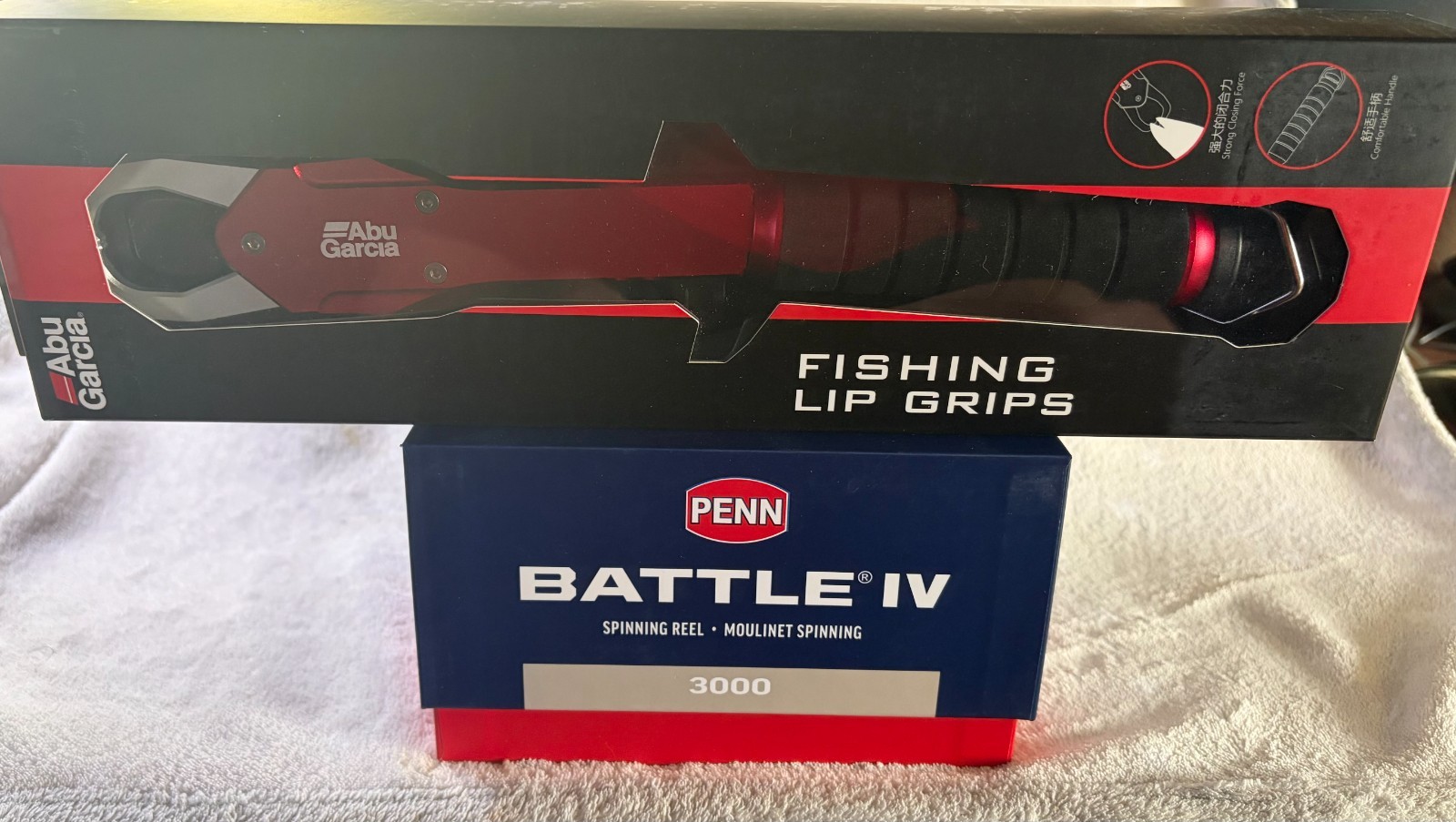COMBO*PENN BATTLE IV3000 BTLIV3000*ABU GARCIA FISH GRIP*NEW *