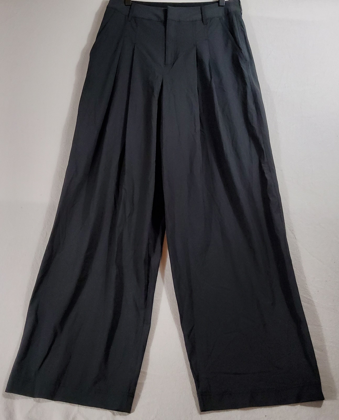 Calia Nyluxe High-Rise Pleated Trouser Pants Women\'s Medium Long Black NWT