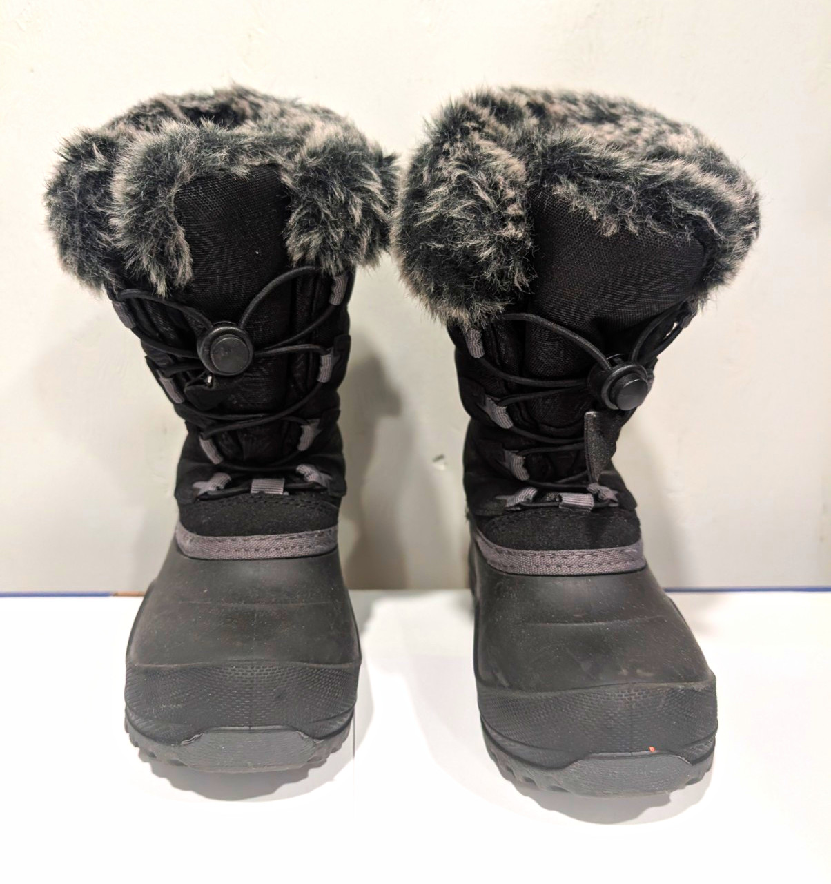 Kamik Unisex Kids Snow Boots Black/Gray Faux Fur Drawstring Nylon Size 11 Kamik Unisex Kids Snow Boots Black/Gray Faux Fur Drawstring Nylon Size 11