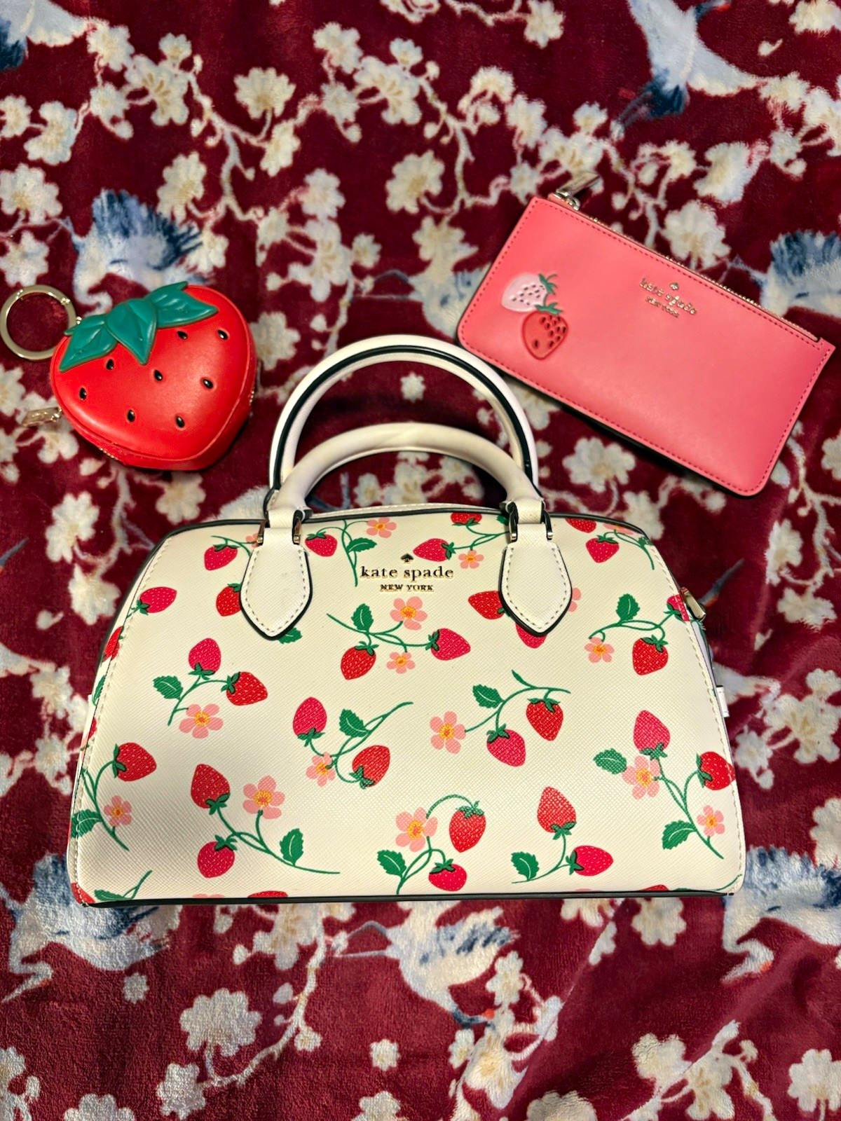 Kate Spade New York 3-piece Strawberry set: crossbody, cardholder, 3D keychain Kate Spade New York 3-piece Strawberry set: crossbody, cardholder, 3D keychain