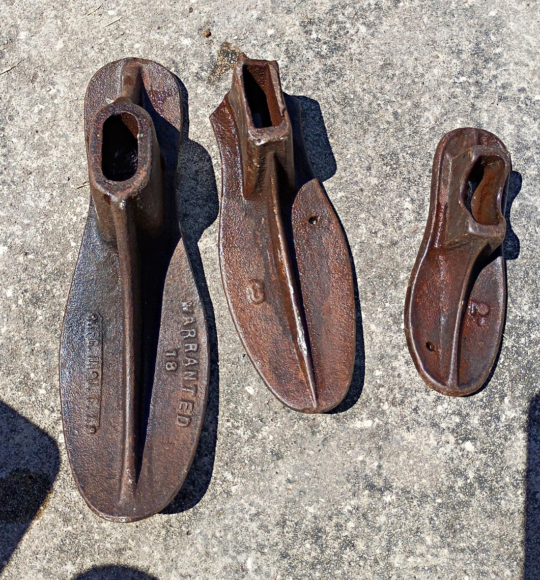 Paragon Antique Cast Iron Shoe Lasts Lot of 3 Marked \ Paragon Antique Cast Iron Shoe Lasts Lot of 3 Marked \
