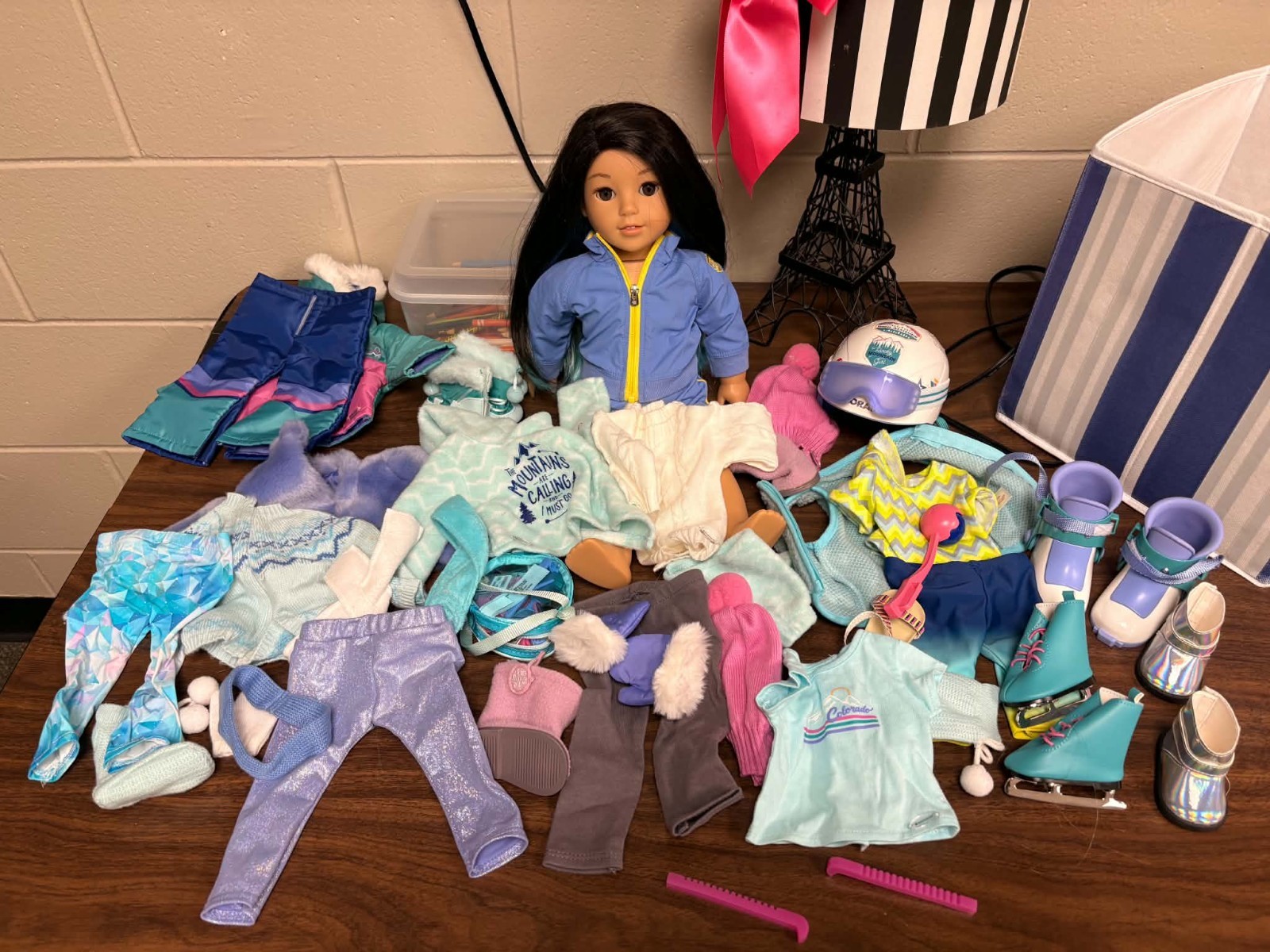 American Girl Corinne and Gwynn Tan Doll and Clothing Lot