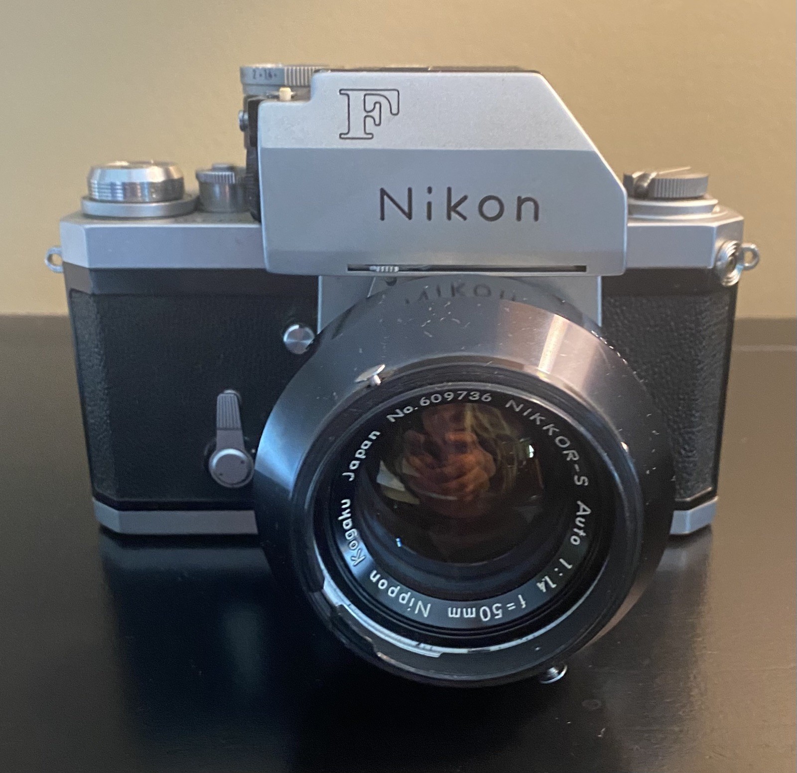 Vtg NIKON F Camera & 50mm F/1.4 Lens outfit with case. Tested. Vtg NIKON F Camera & 50mm F/1.4 Lens outfit with case. Tested.
