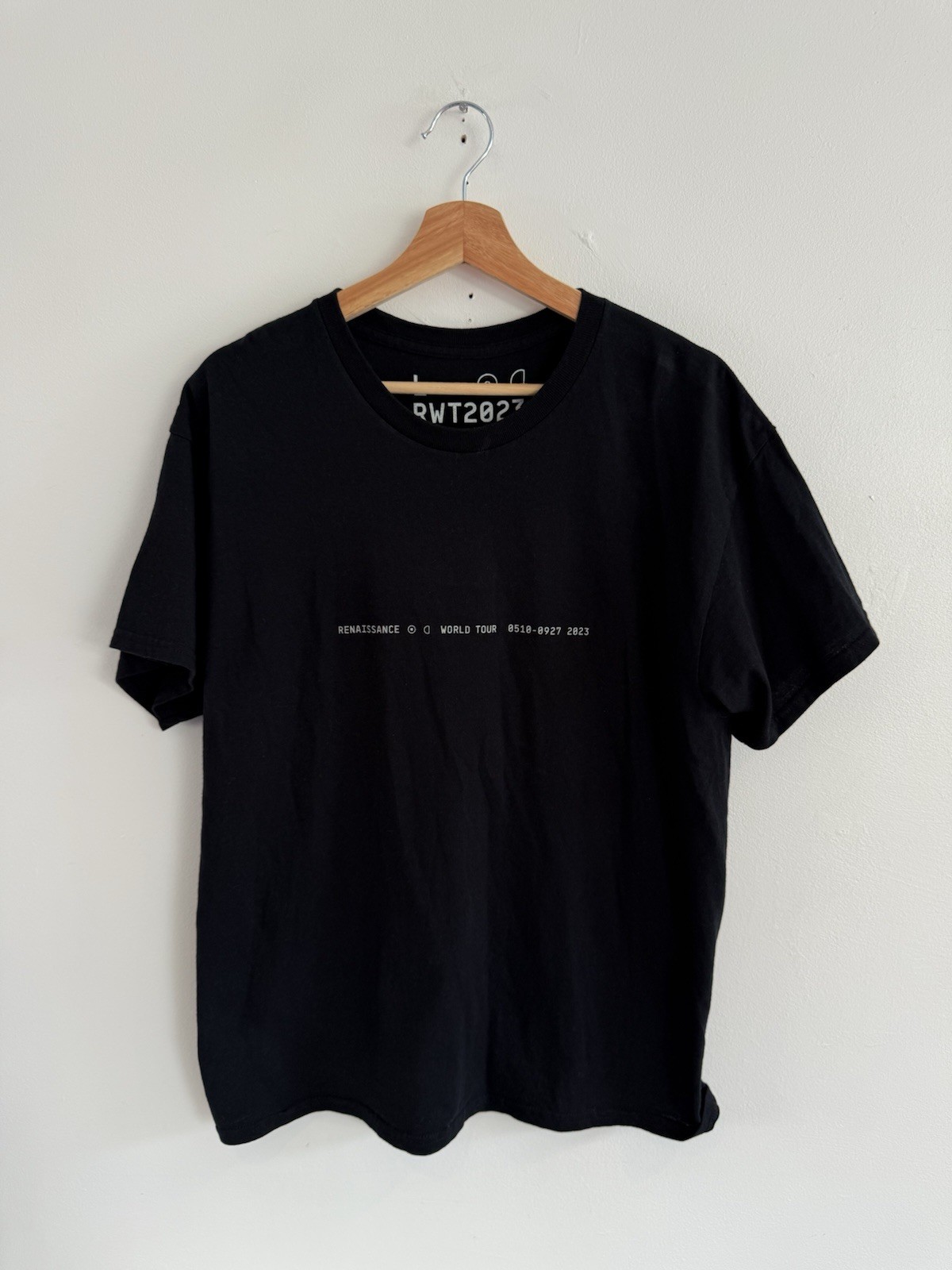 Beyonce T Shirt Large Renaissance 2023 Tottenham Hotspur London Tour Concert