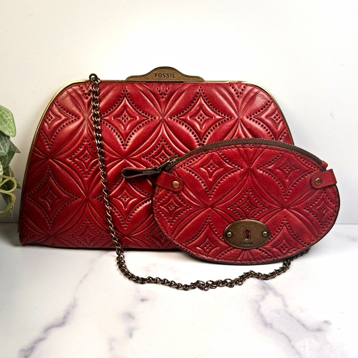 Fossil Vintage Reissue Revival Burgundy Leather Shoulder Bag Coin Pouch Set Fossil Vintage Reissue Revival Burgundy Leather Shoulder Bag Coin Pouch Set