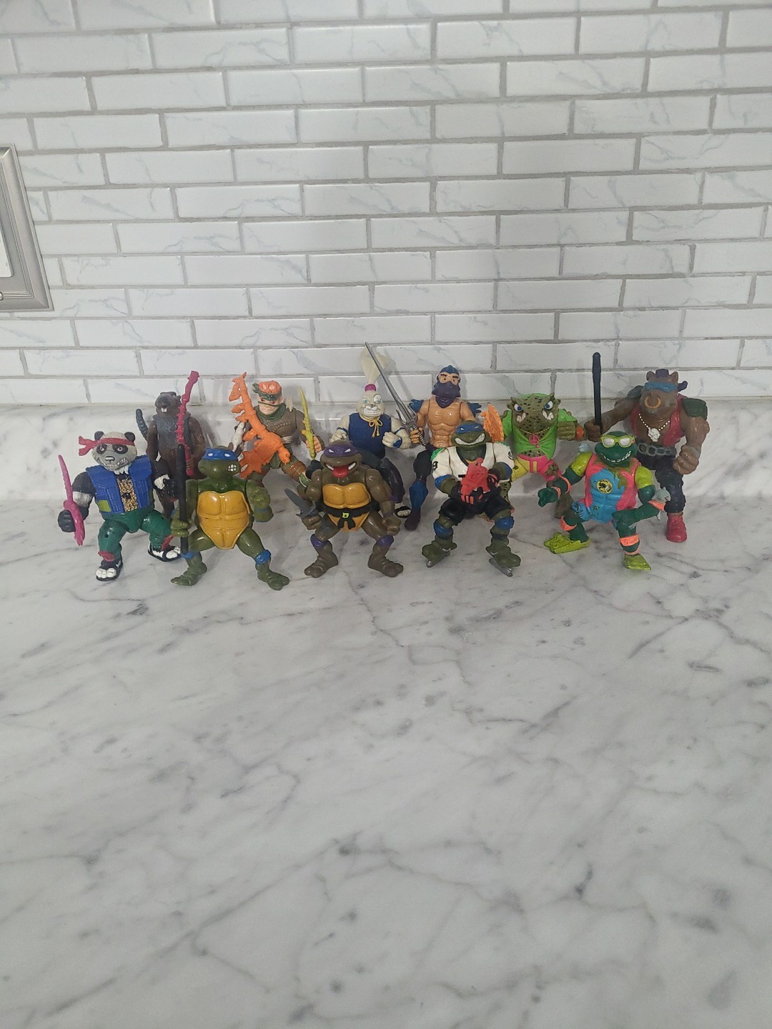 Vintage Teenage Mutant Ninja Turtle Action Figure Lot Of 11