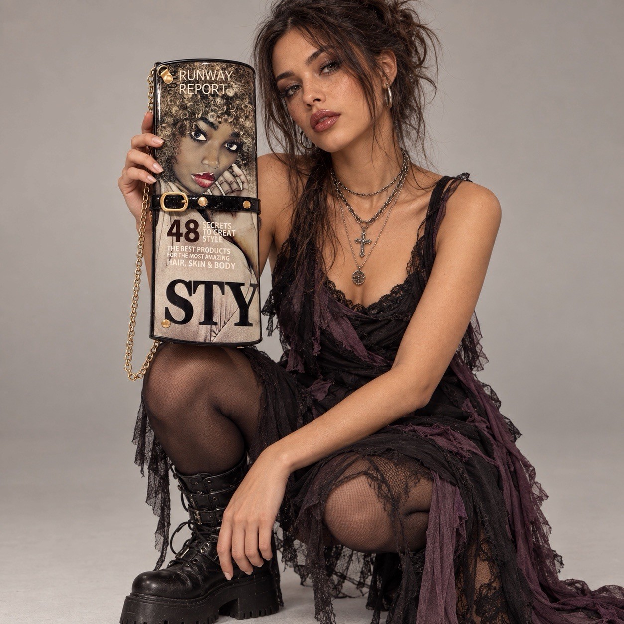 VTG Rare Y2K 2004 Runway Report Editorial magazine Clutch Whimsigoth Grunge VTG Rare Y2K 2004 Runway Report Editorial magazine Clutch Whimsigoth Grunge