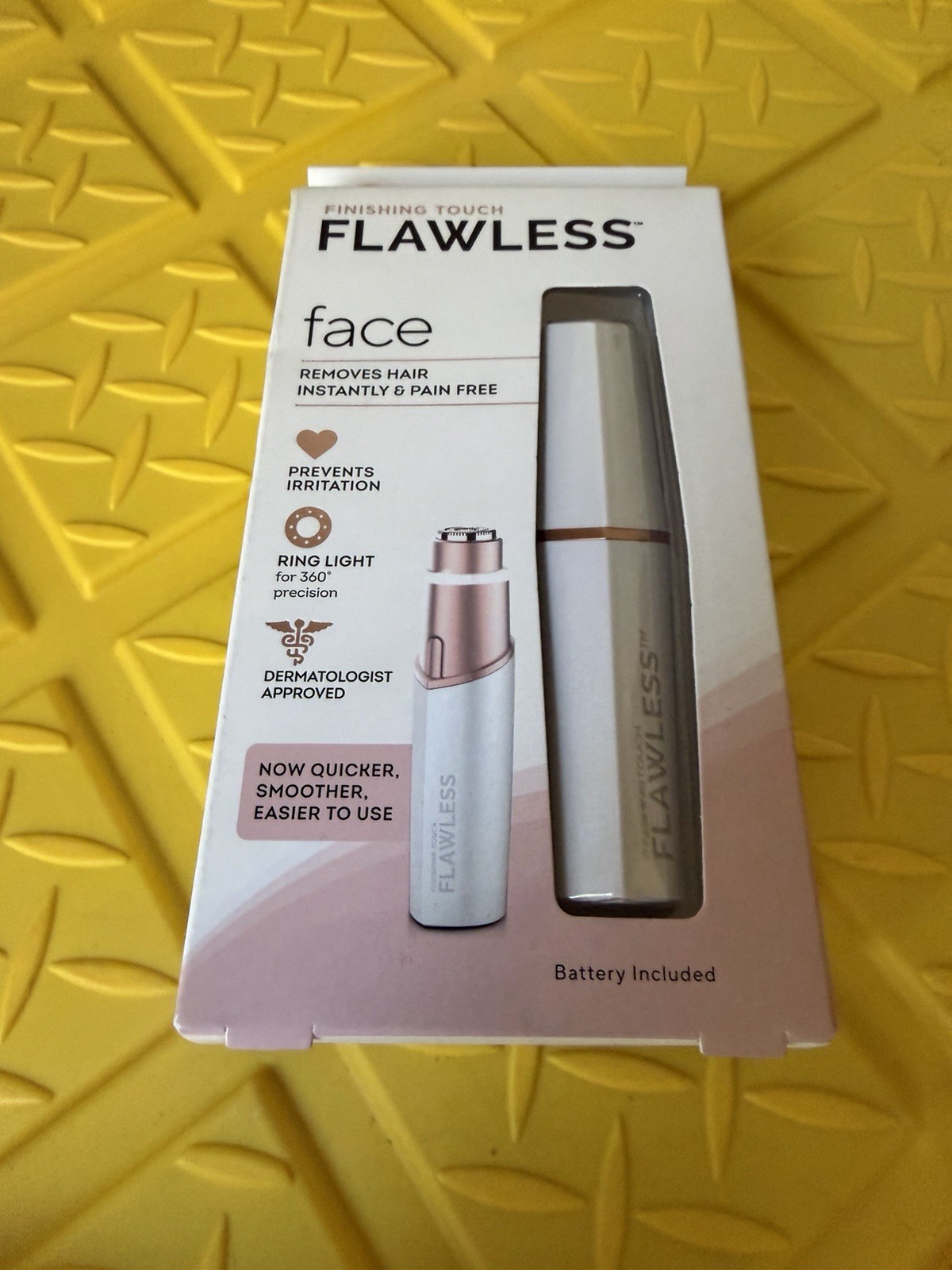 Flawless Beauty Finishing Touch Face Cordless Hair Remover w/ LED Ring Light Flawless Beauty Finishing Touch Face Cordless Hair Remover w/ LED Ring Light