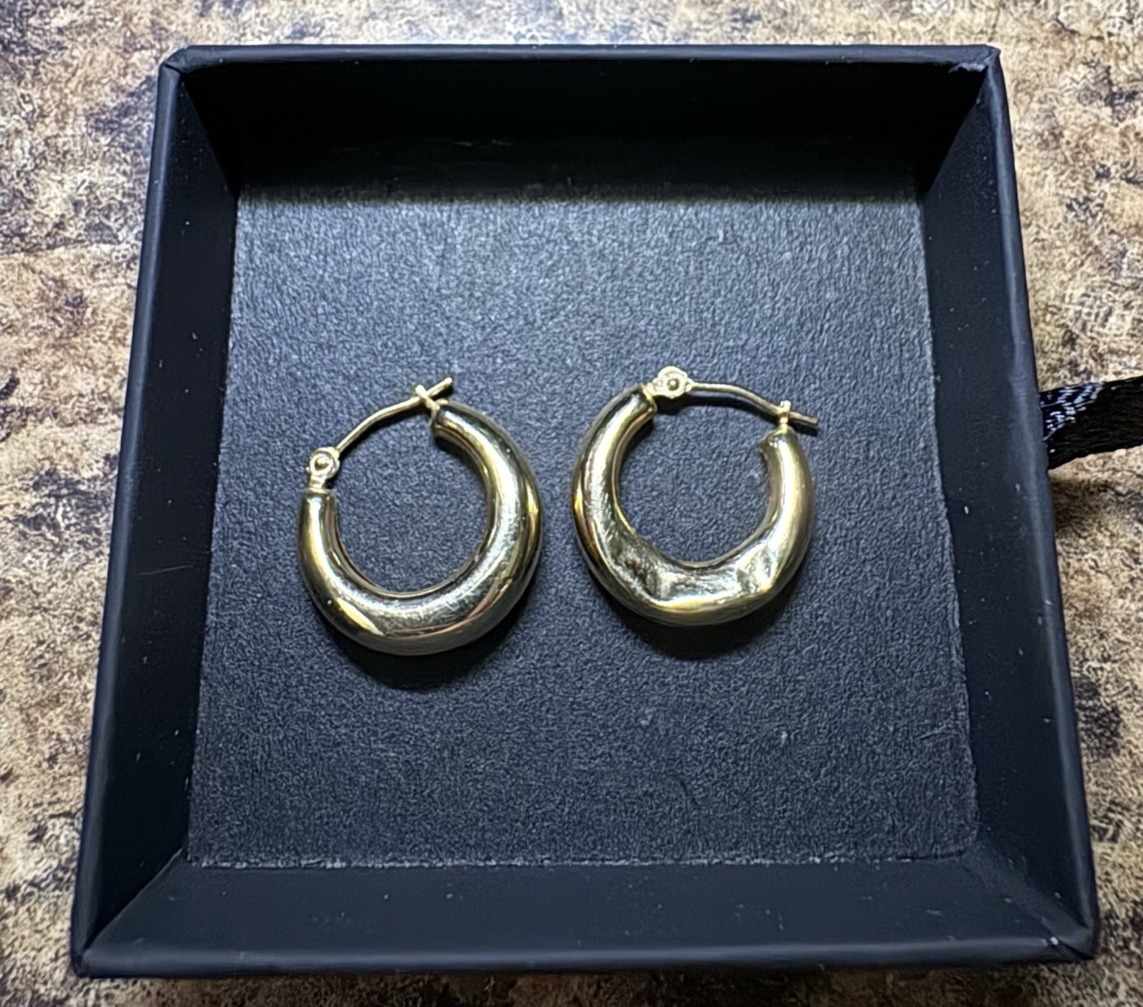 Vintage JCM 14K Yellow Gold Puffy Hoop Earrings 12mm Pair: 1 Flawless, 1 Dented