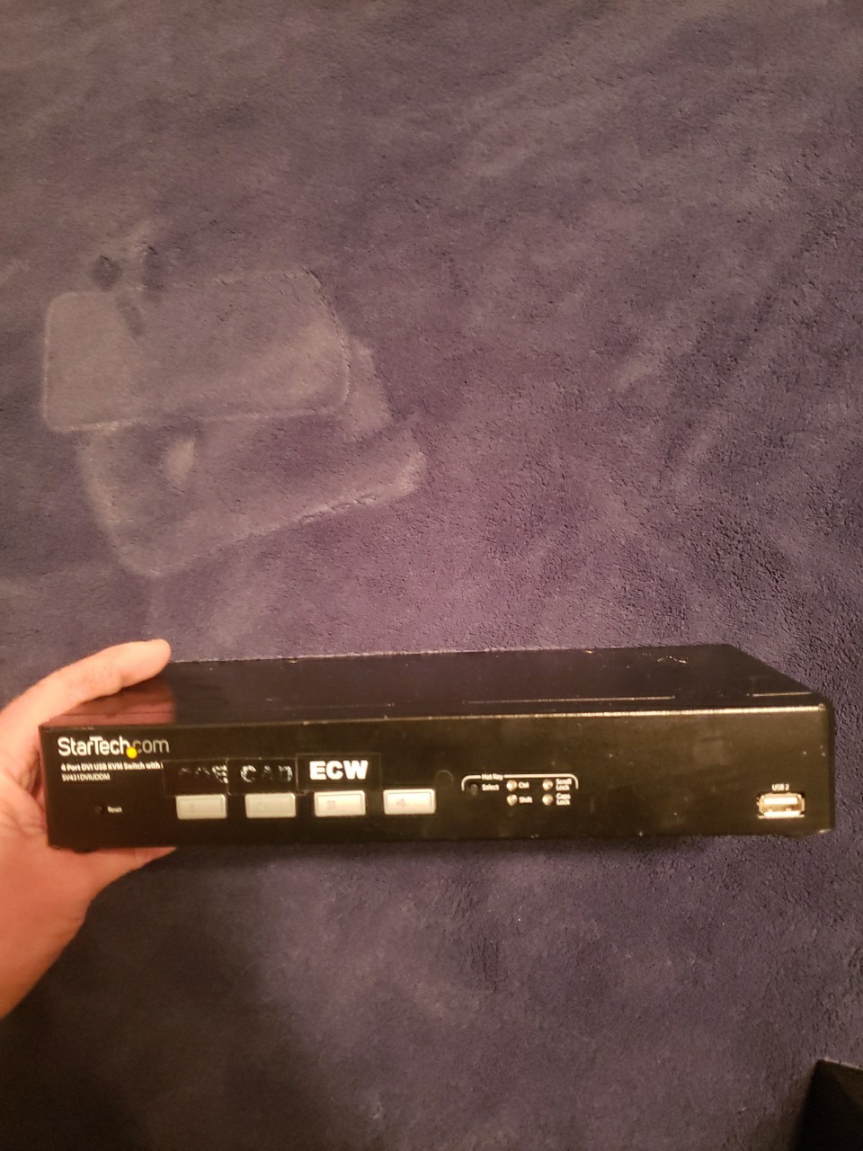 Lot Of 12 STARTECH SV431DVIUDDM 4-Port HDMI KVM Switch Units Only Lot Of 12 STARTECH SV431DVIUDDM 4-Port HDMI KVM Switch Units Only