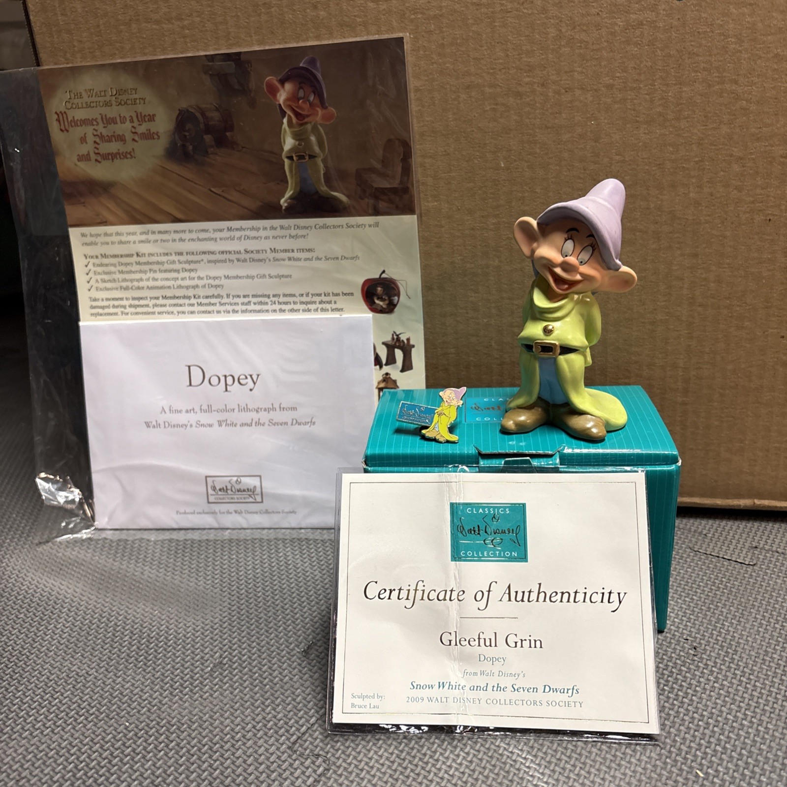 WDCC Dopey Gleeful Grin & Pin Snow White COA Collectors Society and lithograph
