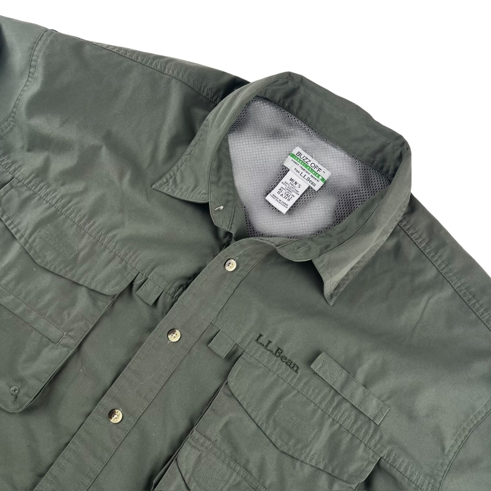 L.L. Bean Men\'s Cotton Blend Outdoor Pocket Button-Down Shirt Green • X-Large