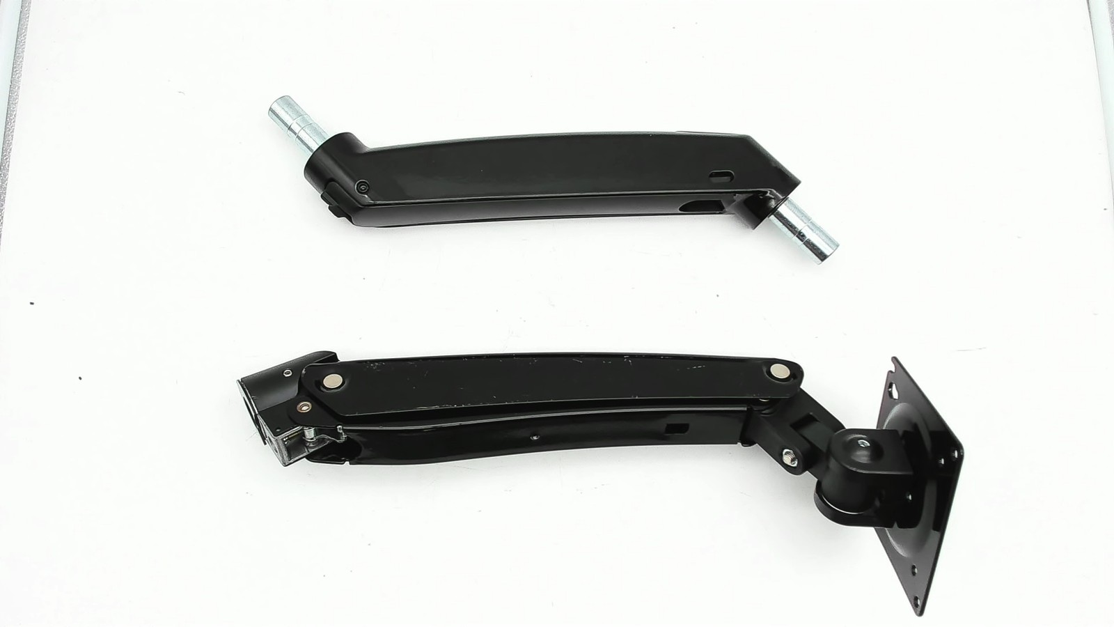 Ergotron LX 45-241-224 Black Monitor Arm 2-Piece Clamp VESA Mount Black Ergotron LX 45-241-224 Black Monitor Arm 2-Piece Clamp VESA Mount Black