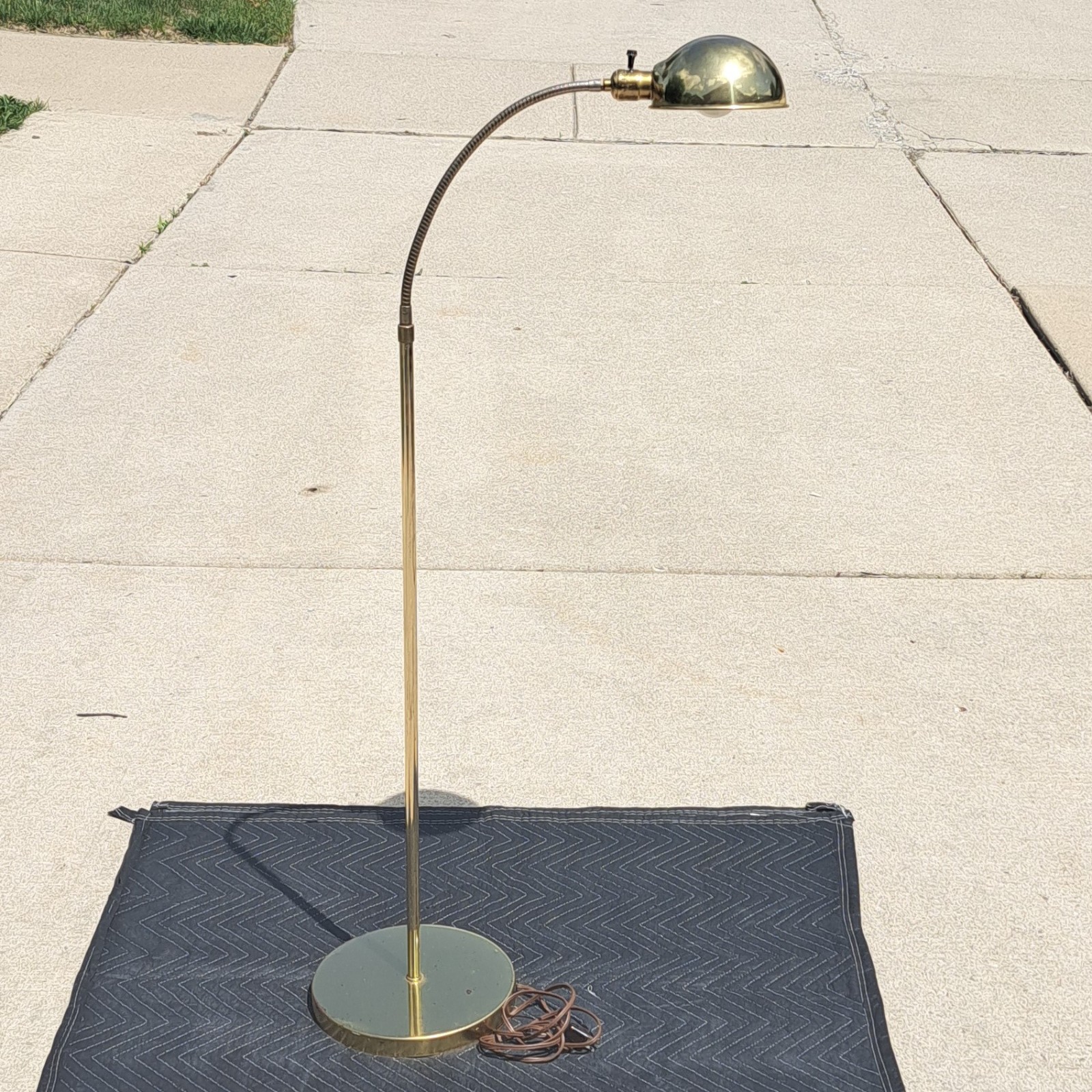 Vintage Brass Adjustable Gooseneck Floor Lamp MCM Mid Century Modern Dome Light