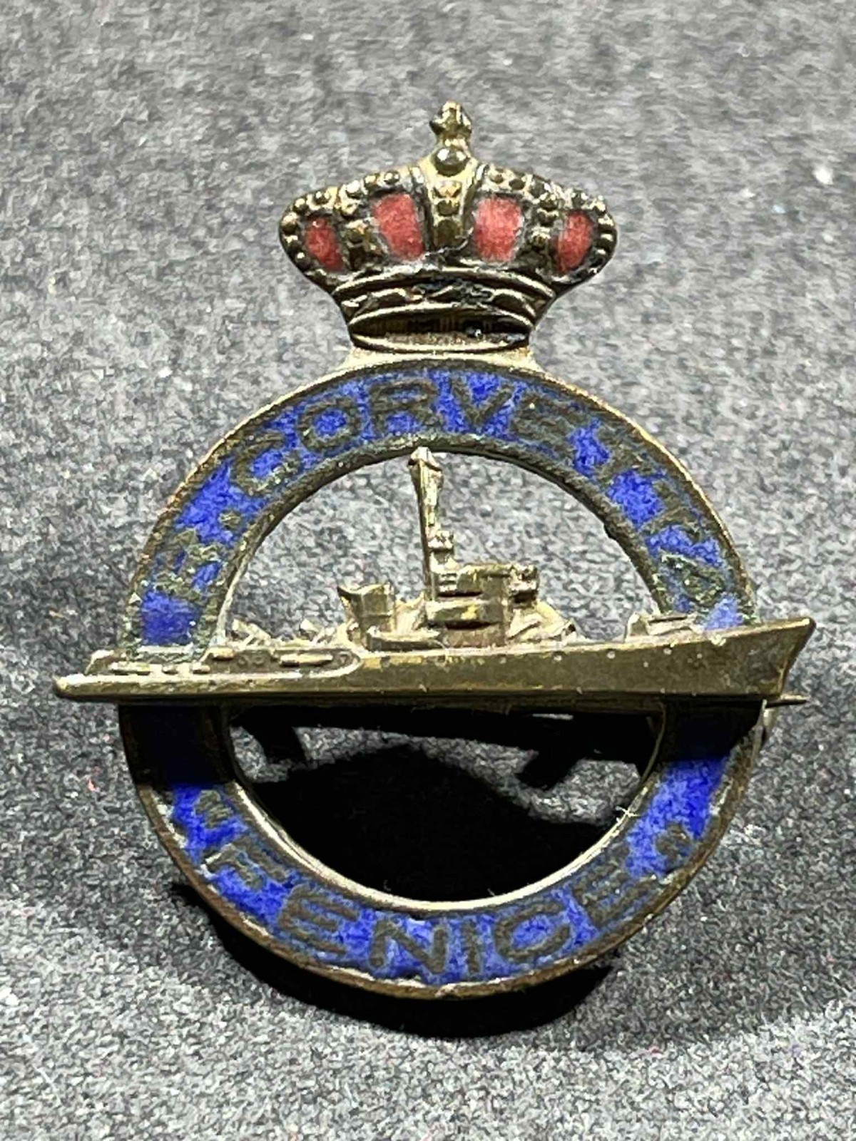 WW2 WWII Military Italy Italian Royal Navy Badge Pin - Corvette Fenice Ship