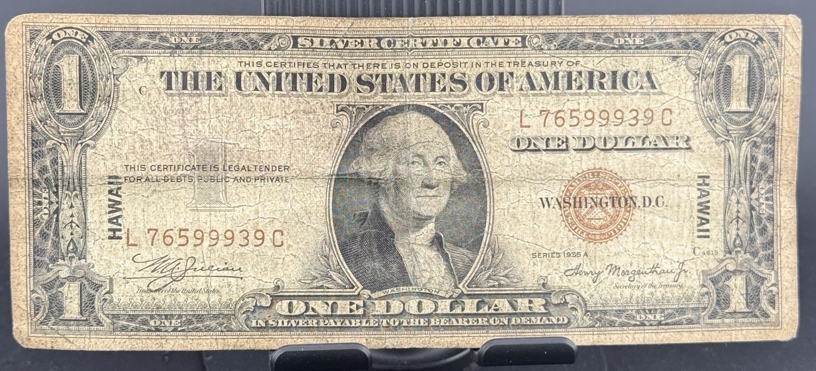 (2) 1935A $1.00 Silver Certificates Hawaii (2) 1934 Notes (1) 1928 B Note Silver