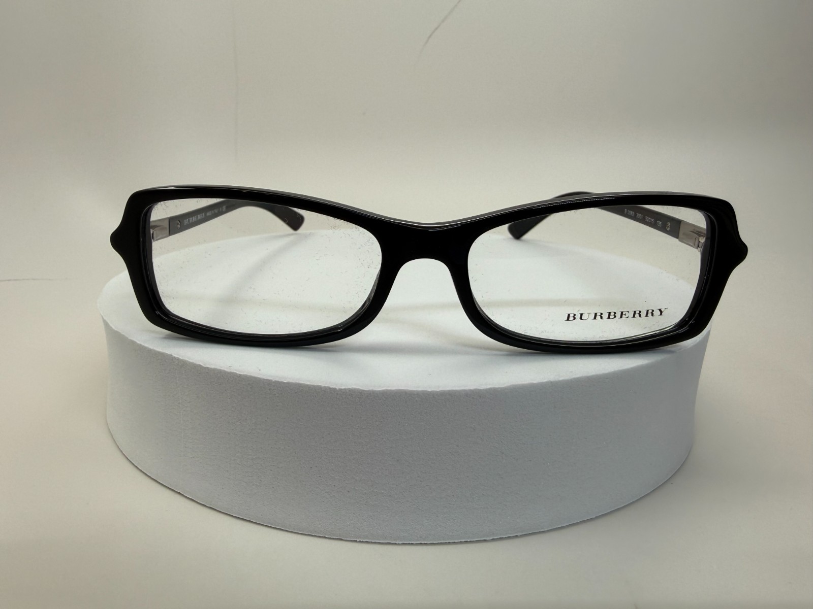 Burberry BE2083 Eyeglasses, color 3001 Shiny Black, size 52-15-135 *BRAND NEW* Burberry BE2083 Eyeglasses, color 3001 Shiny Black, size 52-15-135 *BRAND NEW*