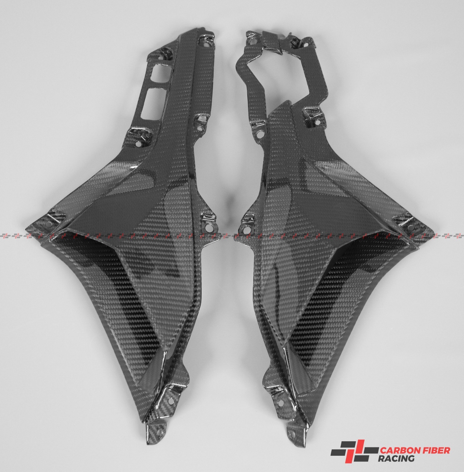 Carbon Fiber Side Panels for Kawasaki ZX-4RR 2023-2025 Carbon Fiber Side Panels for Kawasaki ZX-4RR 2023-2025