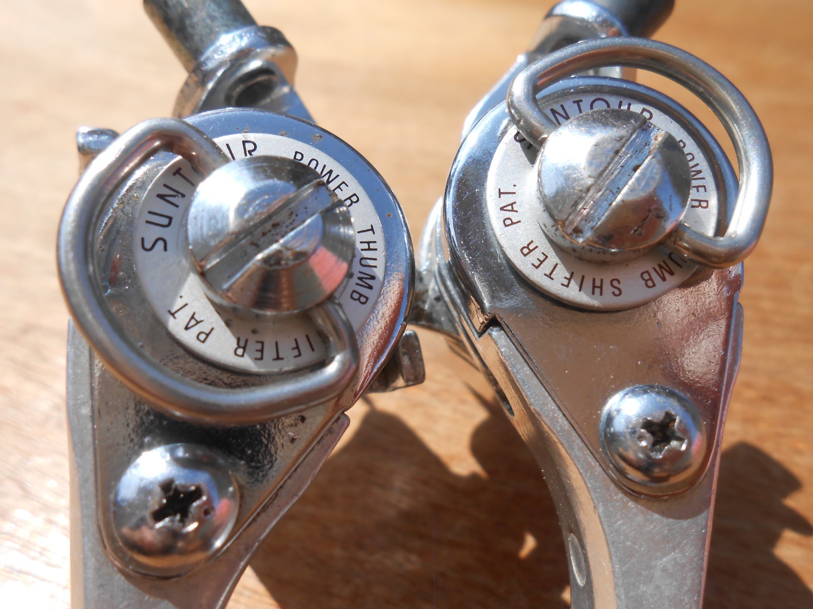 Vintage Suntour Power Thumb Shifter Levers Friction Gears LD-2800 MTB Mountain Vintage Suntour Power Thumb Shifter Levers Friction Gears LD-2800 MTB Mountain