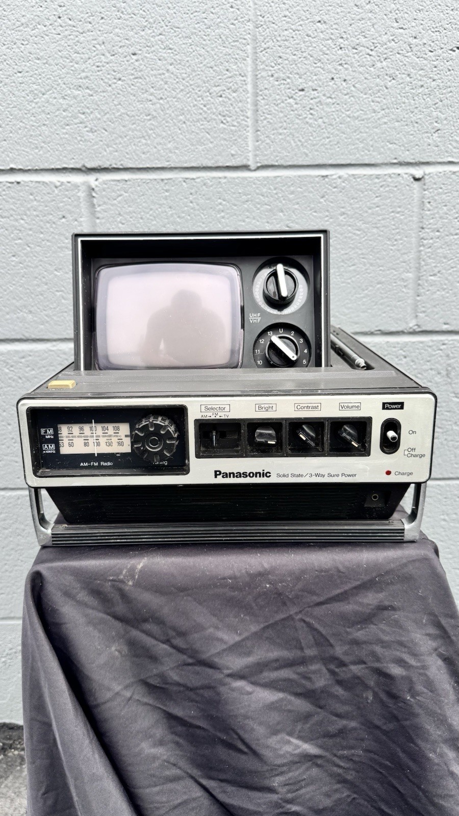 Vintage 1979 Panasonic TR-545 B&W CRT TV AM/FM Radio Pop-Up Blade Runner