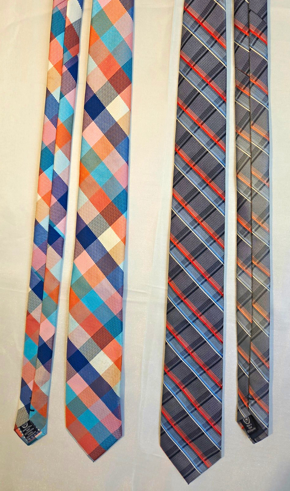 Chaps Men\'s Plaid & Check Multicolor Woven Polyester Ties Logo Lot of 2