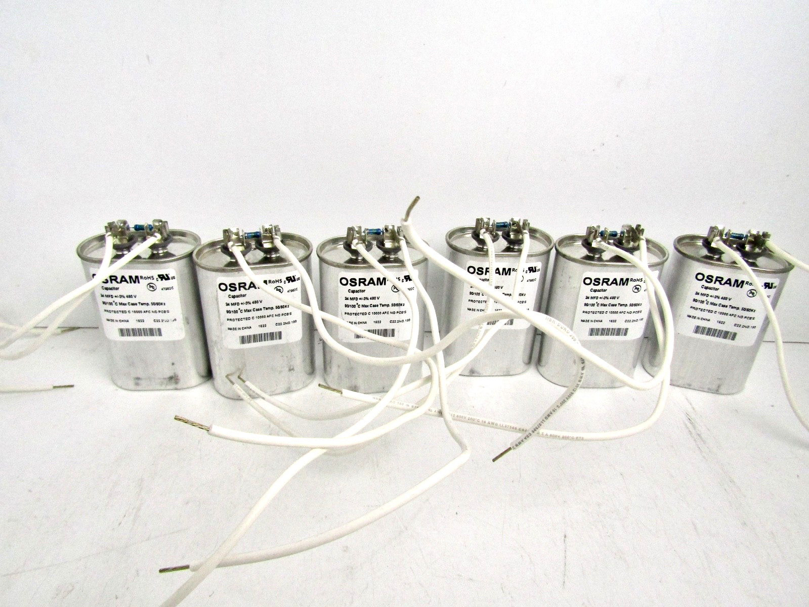 (LOT of 6) New OSRAM 47982 CAPACITOR 24MFD 480V SYL CAP24MFD/480V - Open Box (LOT of 6) New OSRAM 47982 CAPACITOR 24MFD 480V SYL CAP24MFD/480V - Open Box
