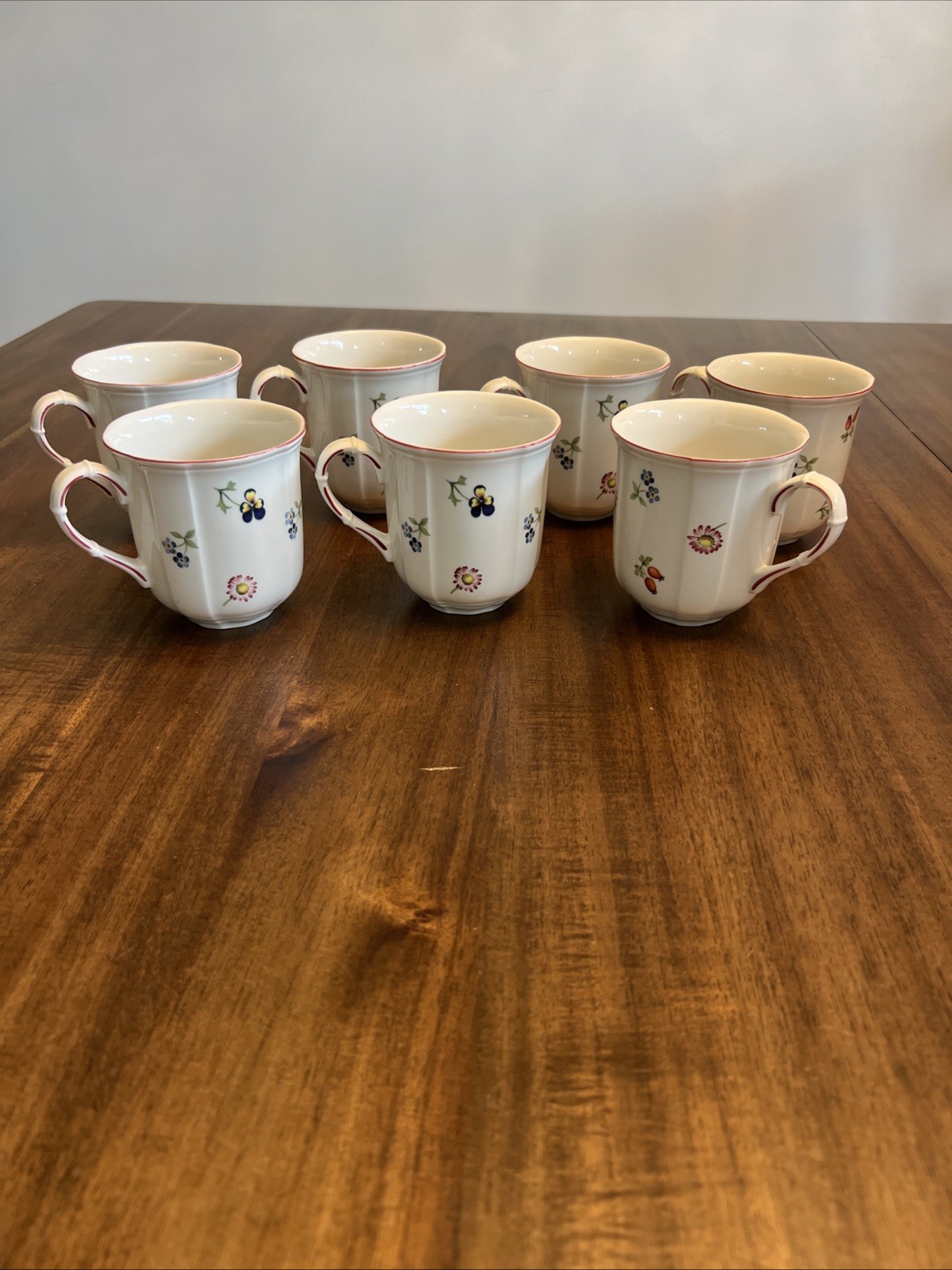 Villeroy & Boch Petite Fleur Luxembourg Mugs Cups Set of 7 Floral Villeroy & Boch Petite Fleur Luxembourg Mugs Cups Set of 7 Floral