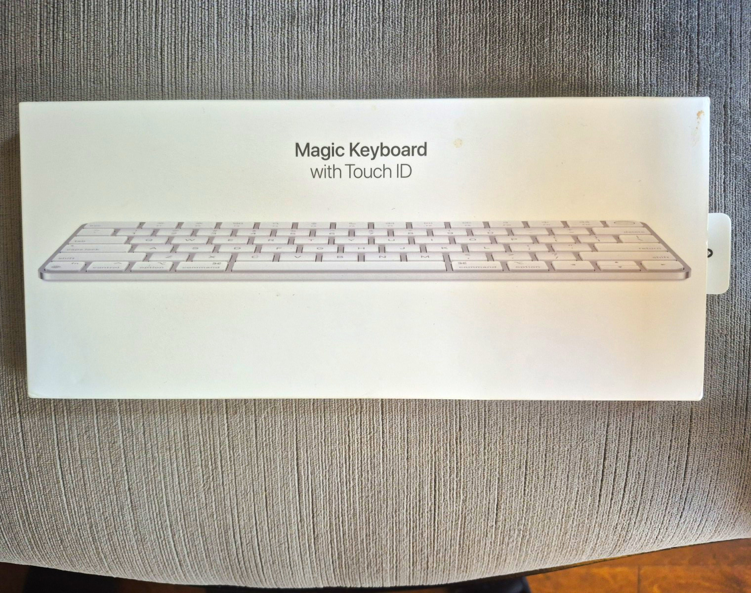 Apple Magic Keyboard with Touch ID Slim Keyboard for Apple, White
