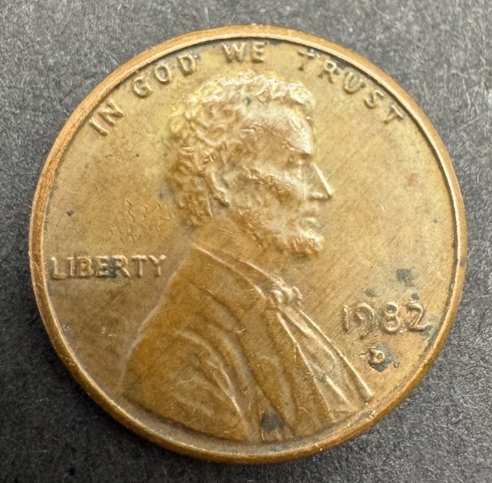 1982 D One-Sided LINCOLN PENNY “Uniface Coin Error”
