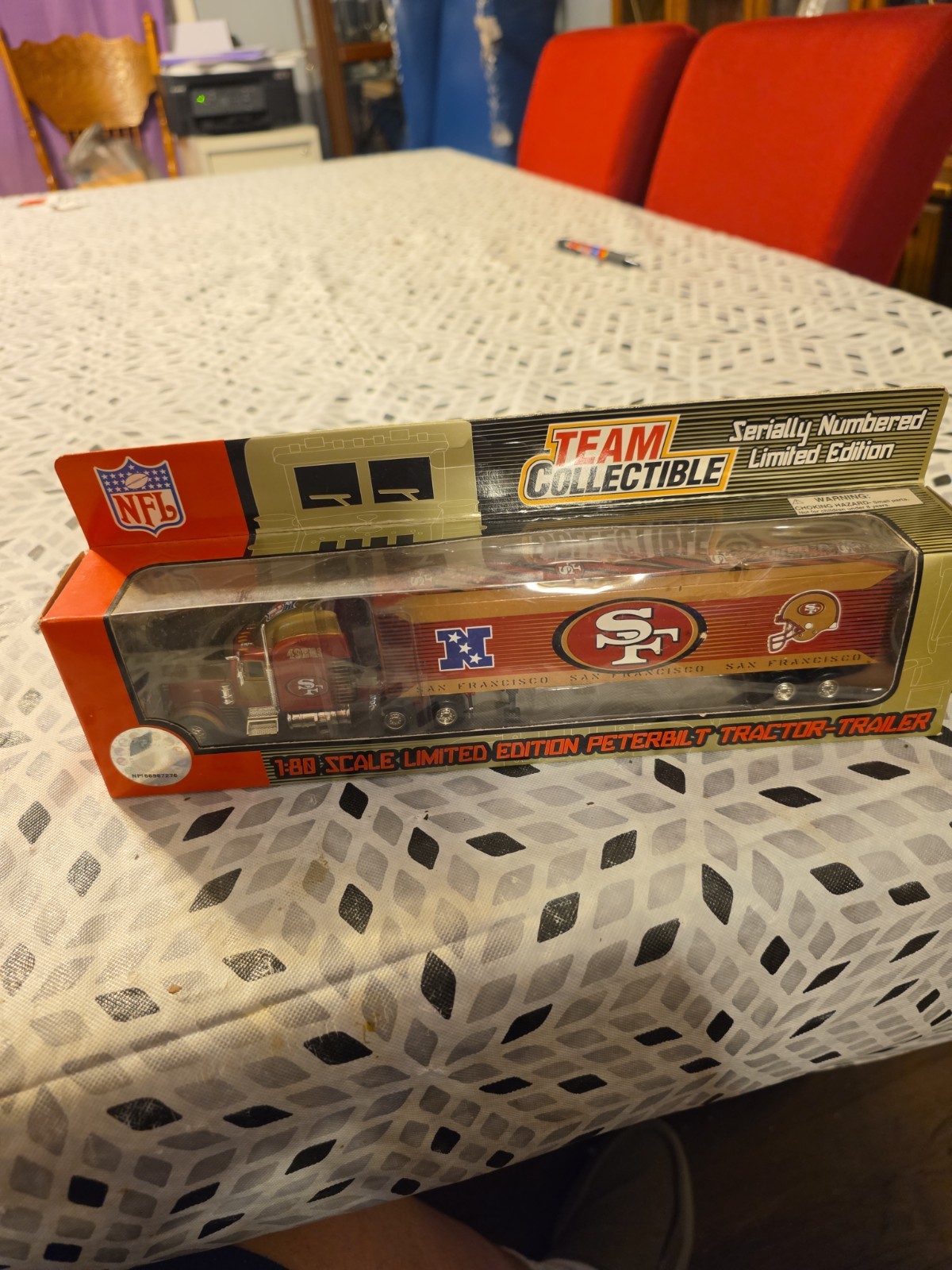 2004 Fleer Collectibles LLC San Francisco 49ers 1:80 Limited Edition...