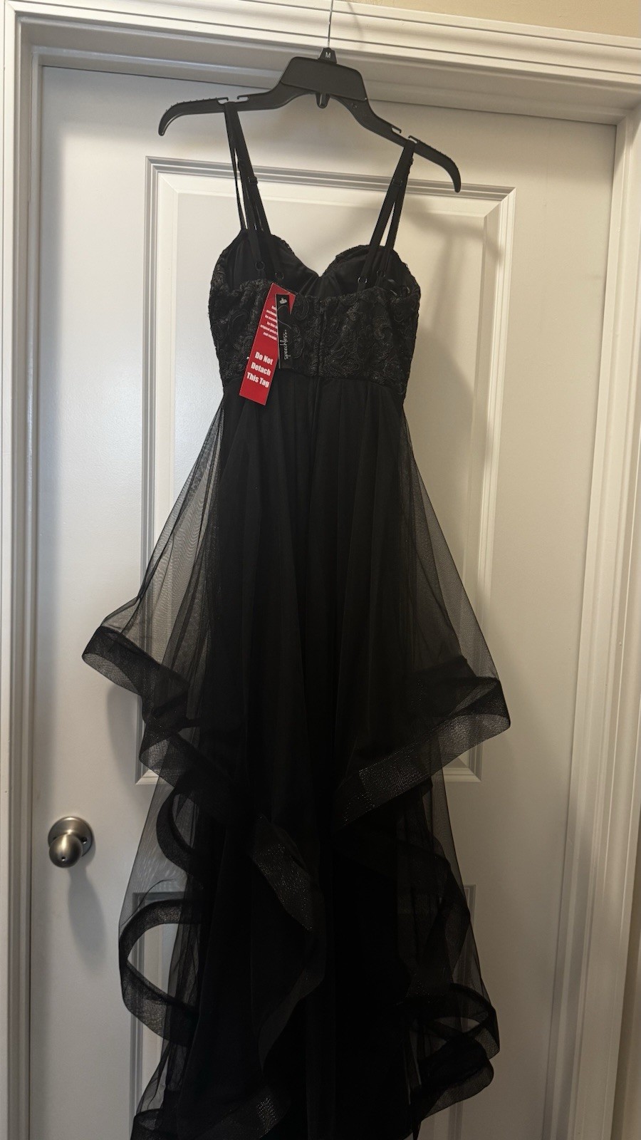 Women\'s Speechless Sleeveless Black Gown Sz 1 NWT Women\'s Speechless Sleeveless Black Gown Sz 1 NWT