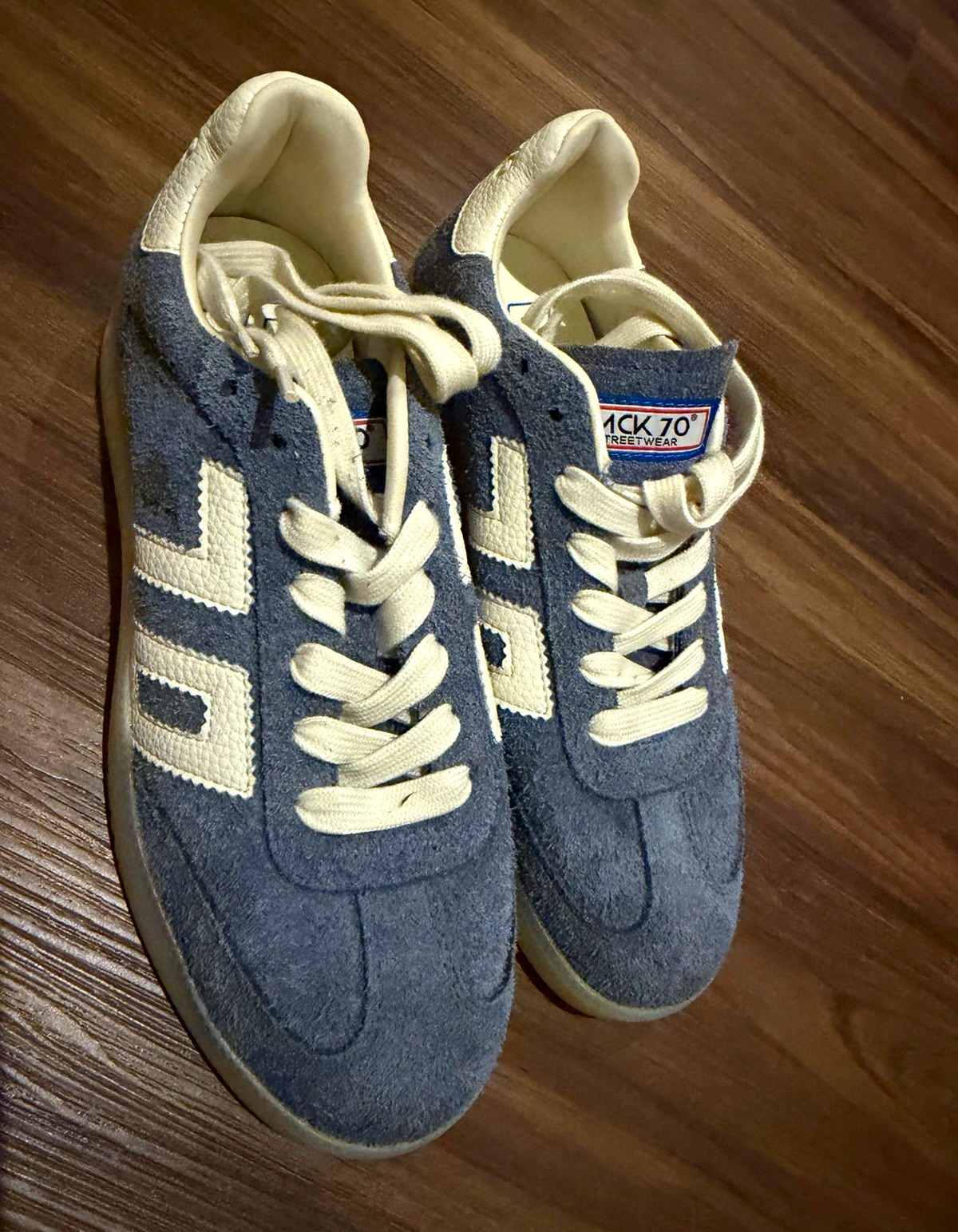 BACK 70 Athletic Streetwear Sneakers Blue/White Suede Low Top WORN ONCE BACK 70 Athletic Streetwear Sneakers Blue/White Suede Low Top WORN ONCE