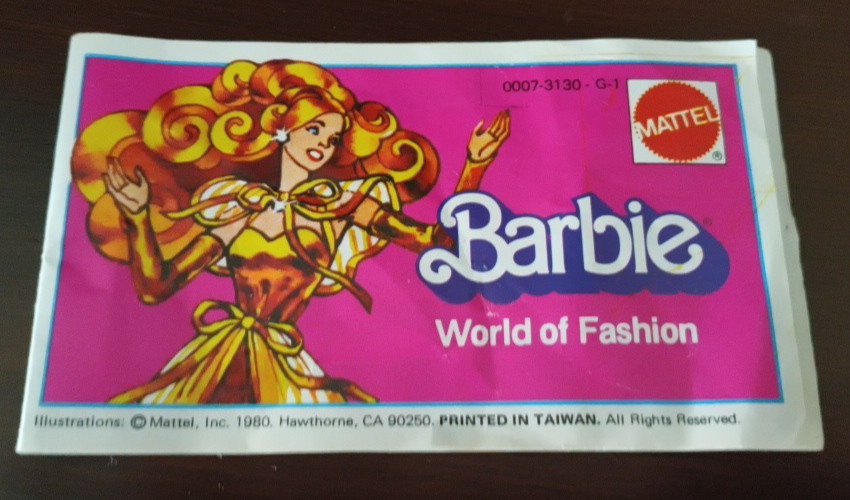 Vintage Pre-1980 Barbie & Ken World Of Fashion Fold-Up Pamphlet w/74 Pictures