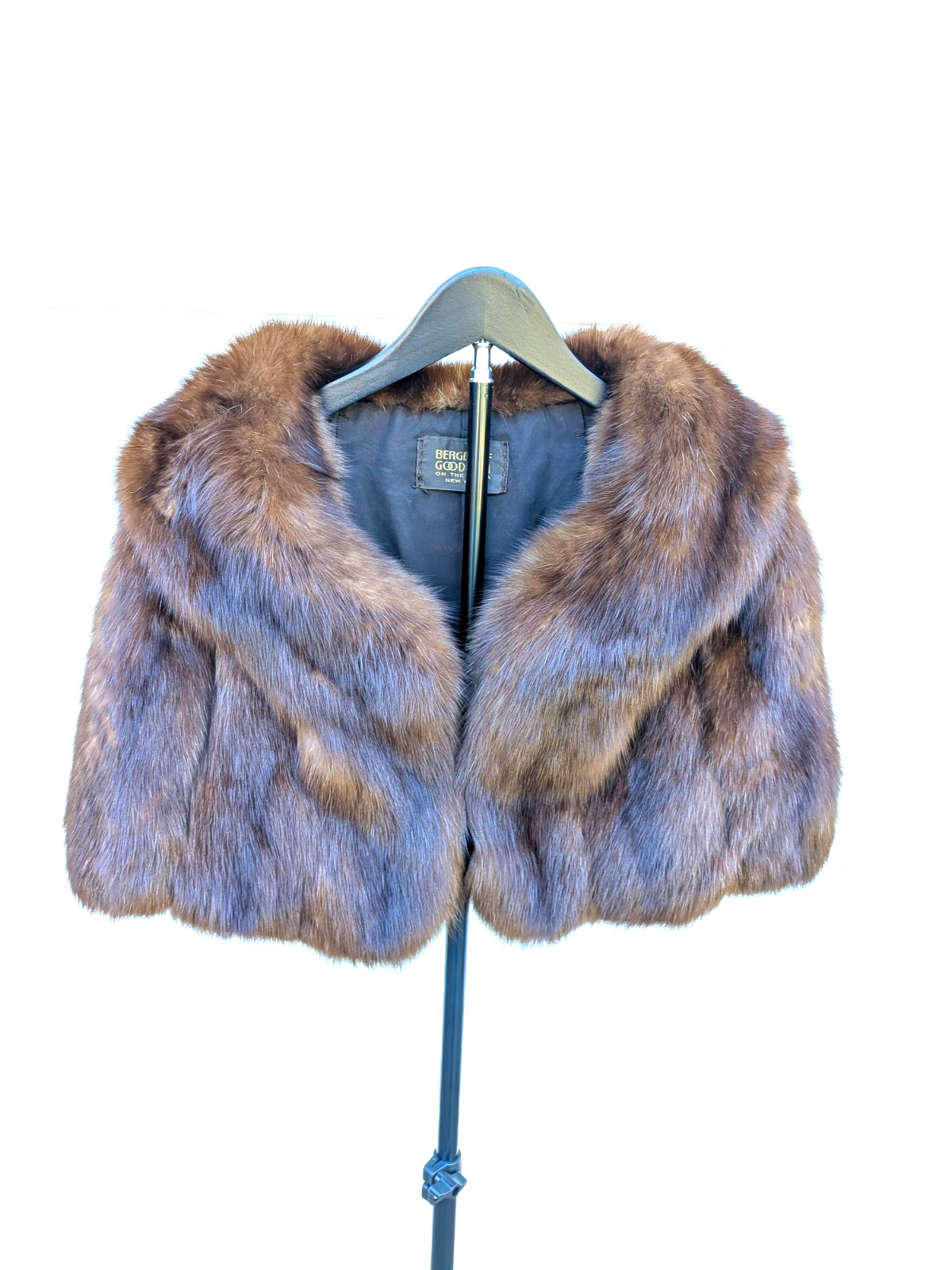 Vintage Mink Stole/ Capelet Bergdorf Goodman On The Plaza New York Vintage Mink Stole/ Capelet Bergdorf Goodman On The Plaza New York