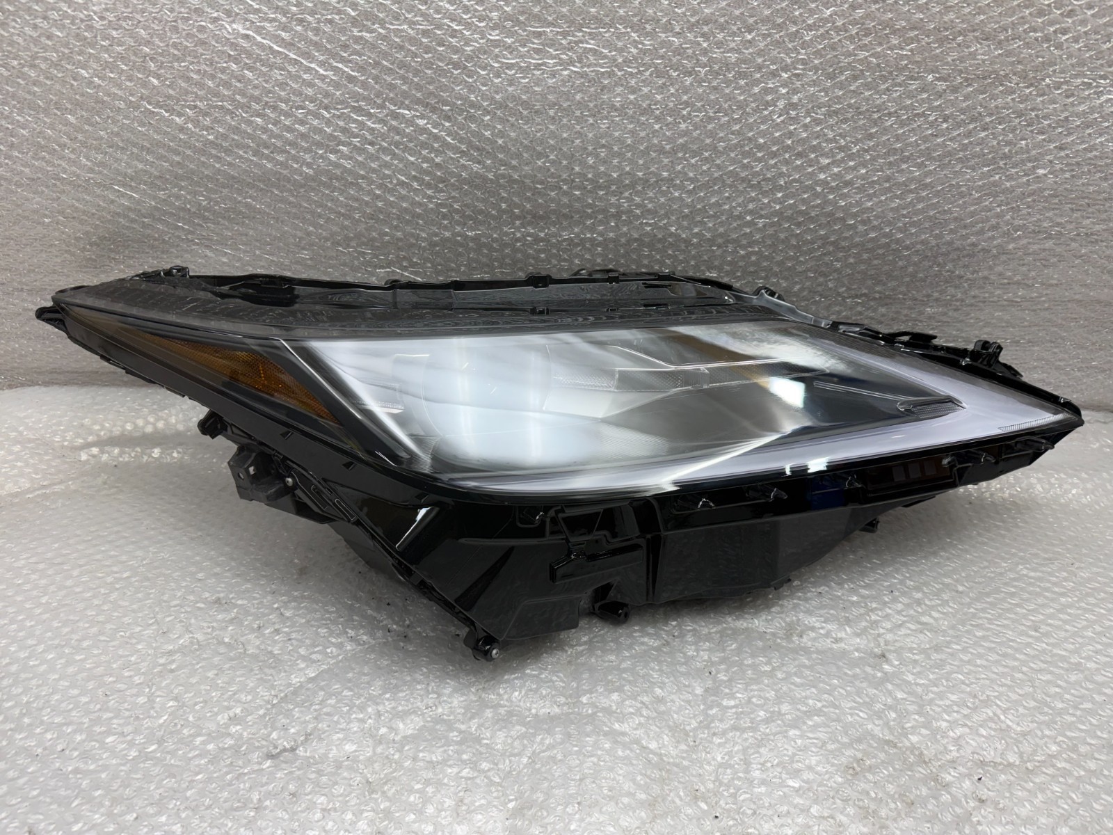 MINT 2020-2022 LEXUS RX RX350 RX450H RIGHT HEADLIGHT SINGLE BEAM LED AFTERMARKET MINT 2020-2022 LEXUS RX RX350 RX450H RIGHT HEADLIGHT SINGLE BEAM LED AFTERMARKET