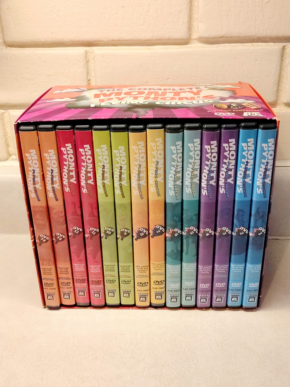 A&E THE COMPLETE MONTY PYTHON'S FLYING CIRCUS - DVD BOX SET SEASONS 2-4 A&E THE COMPLETE MONTY PYTHON'S FLYING CIRCUS - DVD BOX SET SEASONS 2-4