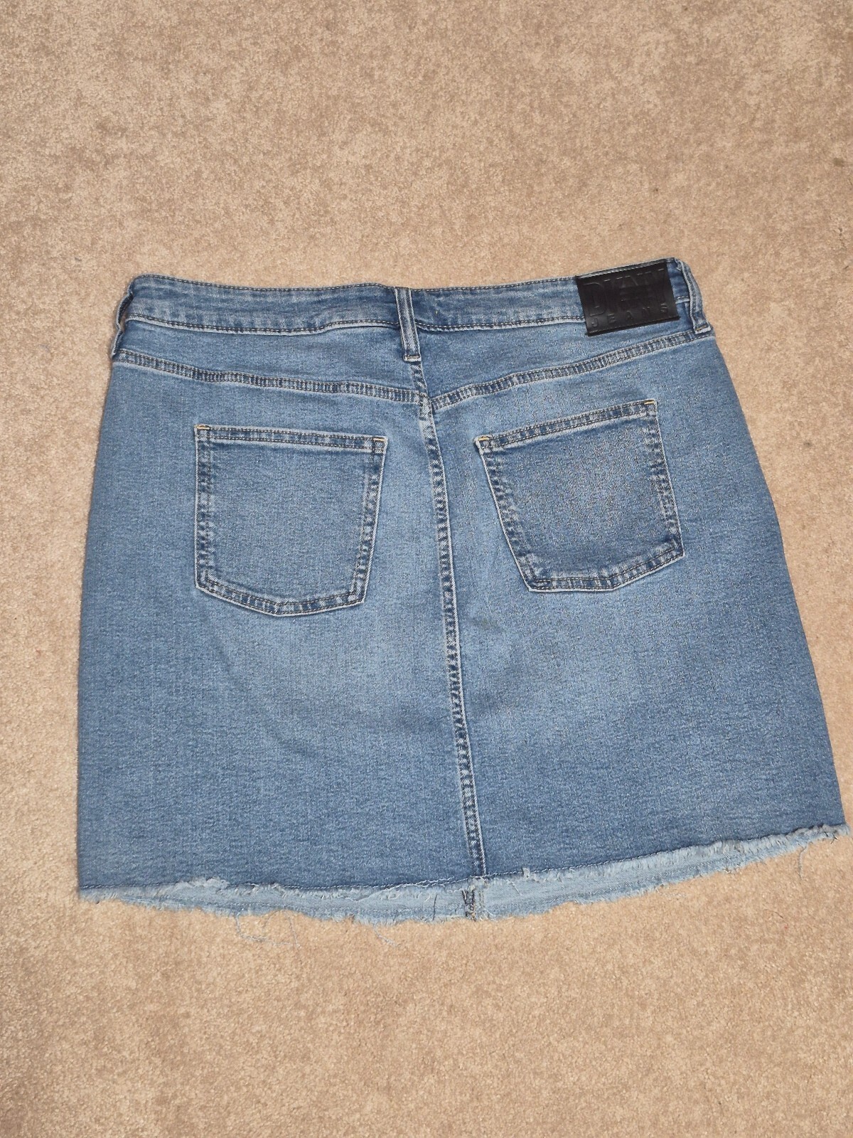 DKNY Jeans light wash denim skirt size 12