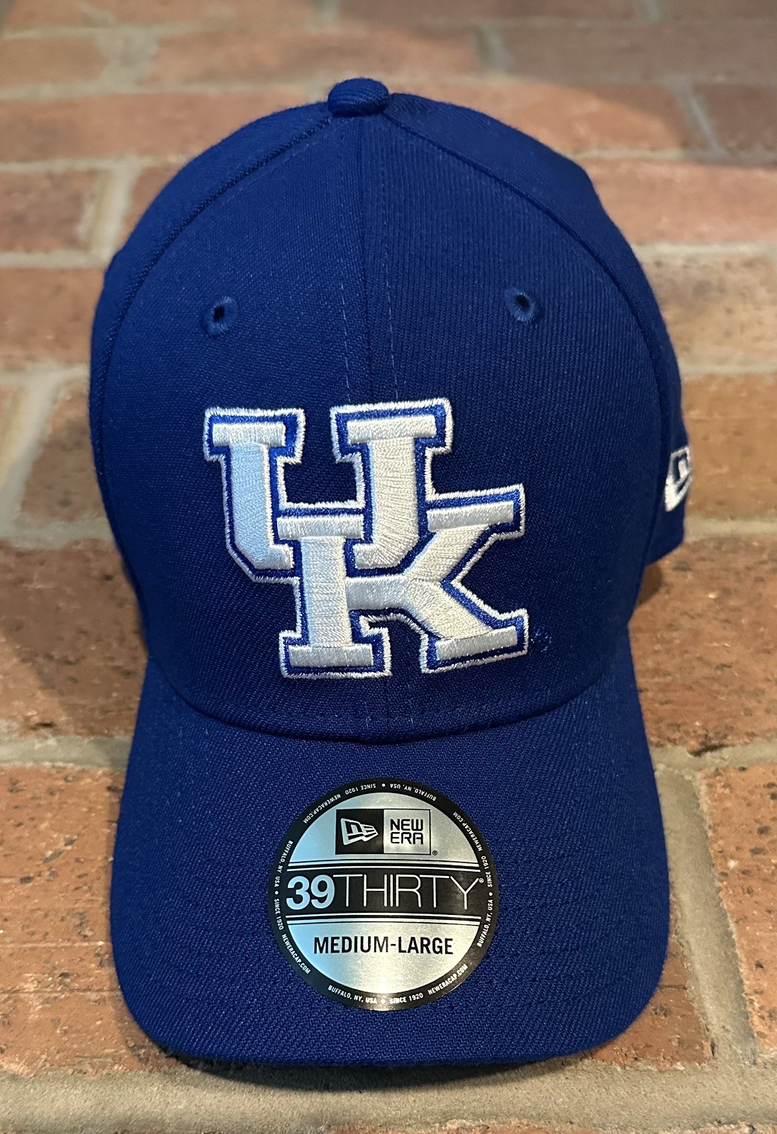 NWT New Era Kentucky Wildcats Mens Blue 39THIRTY Flex Hat Size M-L NWT New Era Kentucky Wildcats Mens Blue 39THIRTY Flex Hat Size M-L
