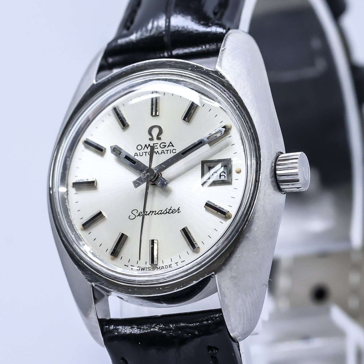 Vintage 1970 **NEAR MINT** OMEGA Seamaster Cal.684 Automatic Silver 24mm Women's
